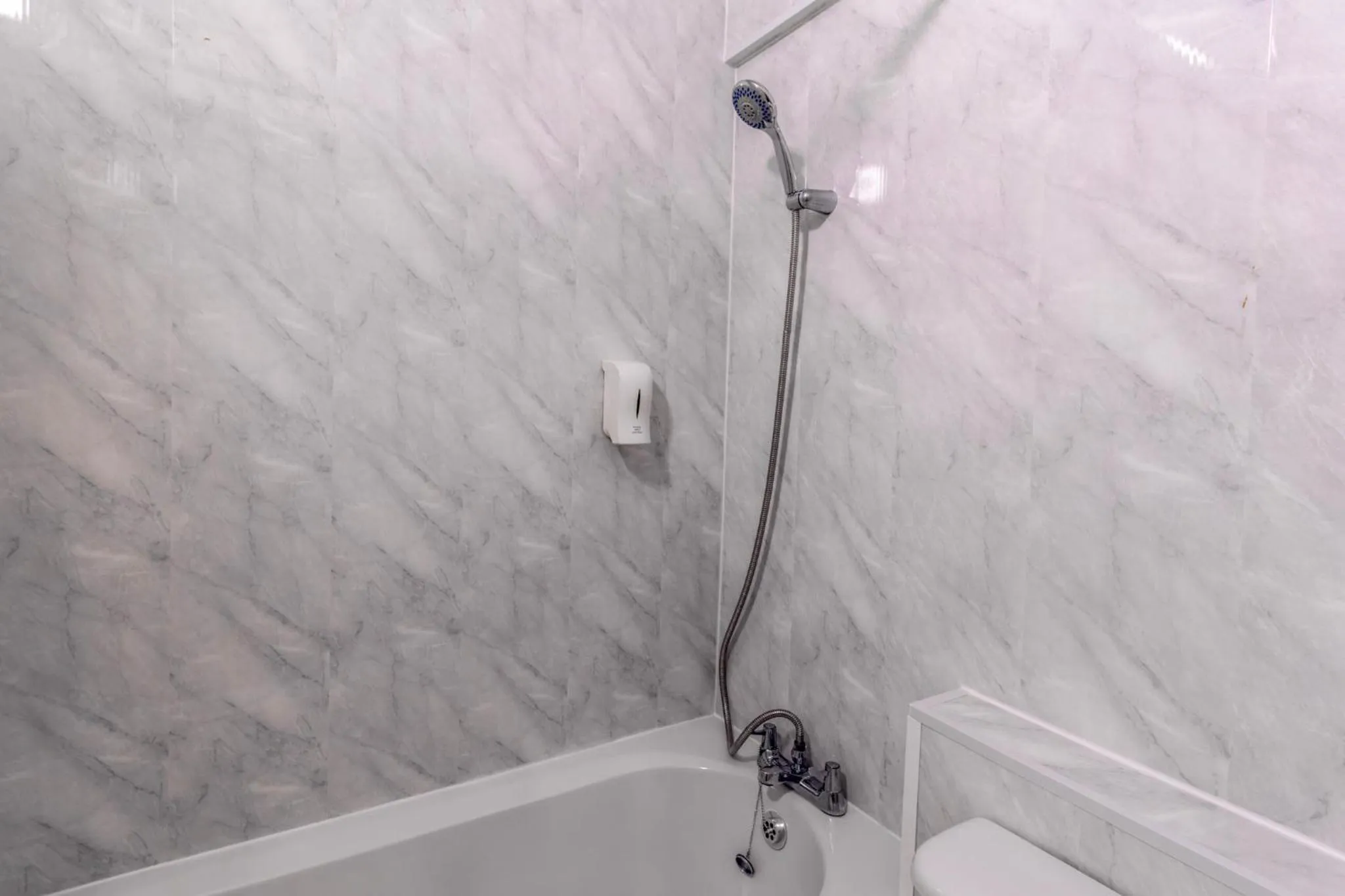 Bathroom in The Grand Burstin Hotel