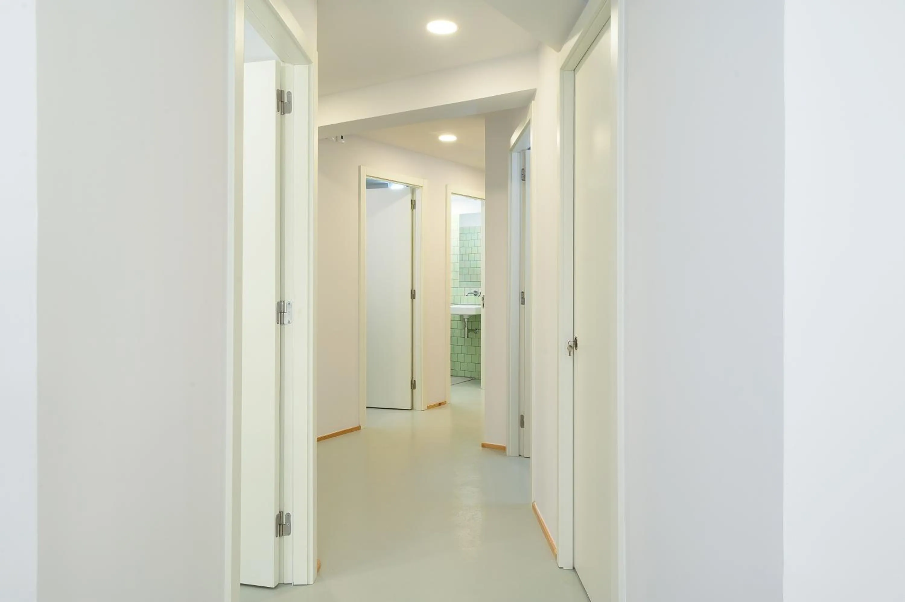 Property building in Help Yourself Hostels - Carcavelos Coast