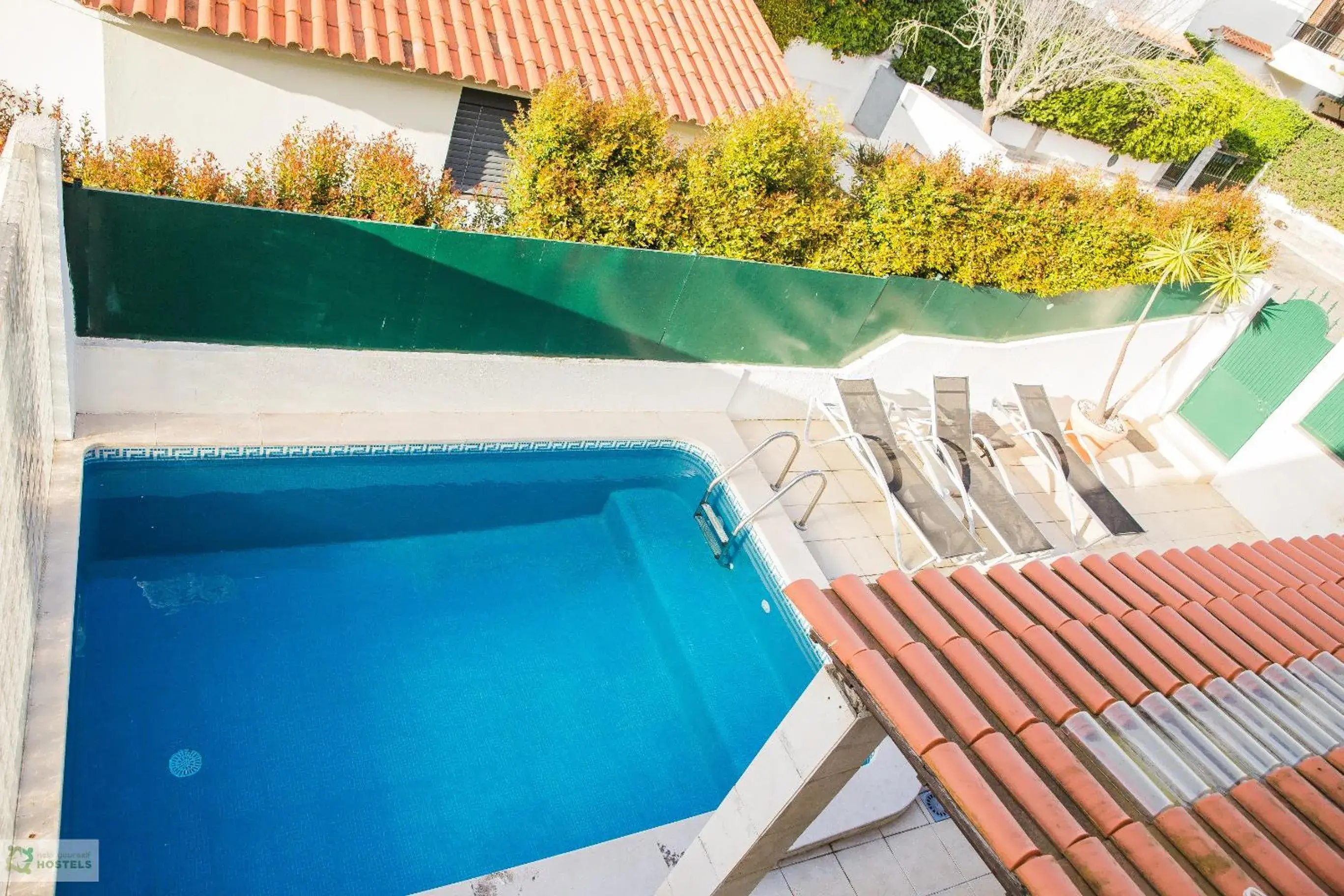 Standard Suite in Help Yourself Hostels - Carcavelos Coast Standard Suite in Help Yourself Hostels - Carcavelos Coast