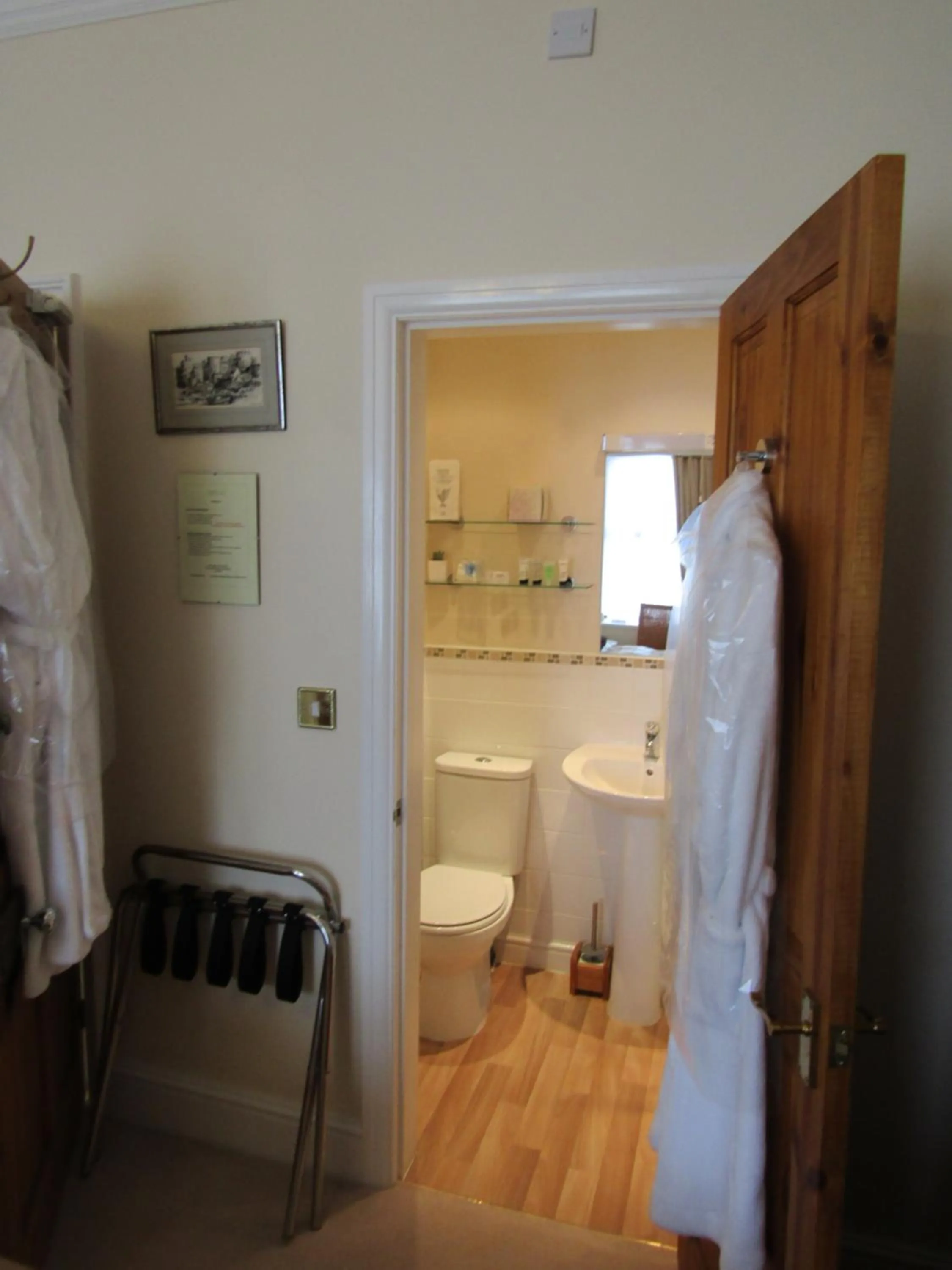 Bathroom in Harringtons at 14