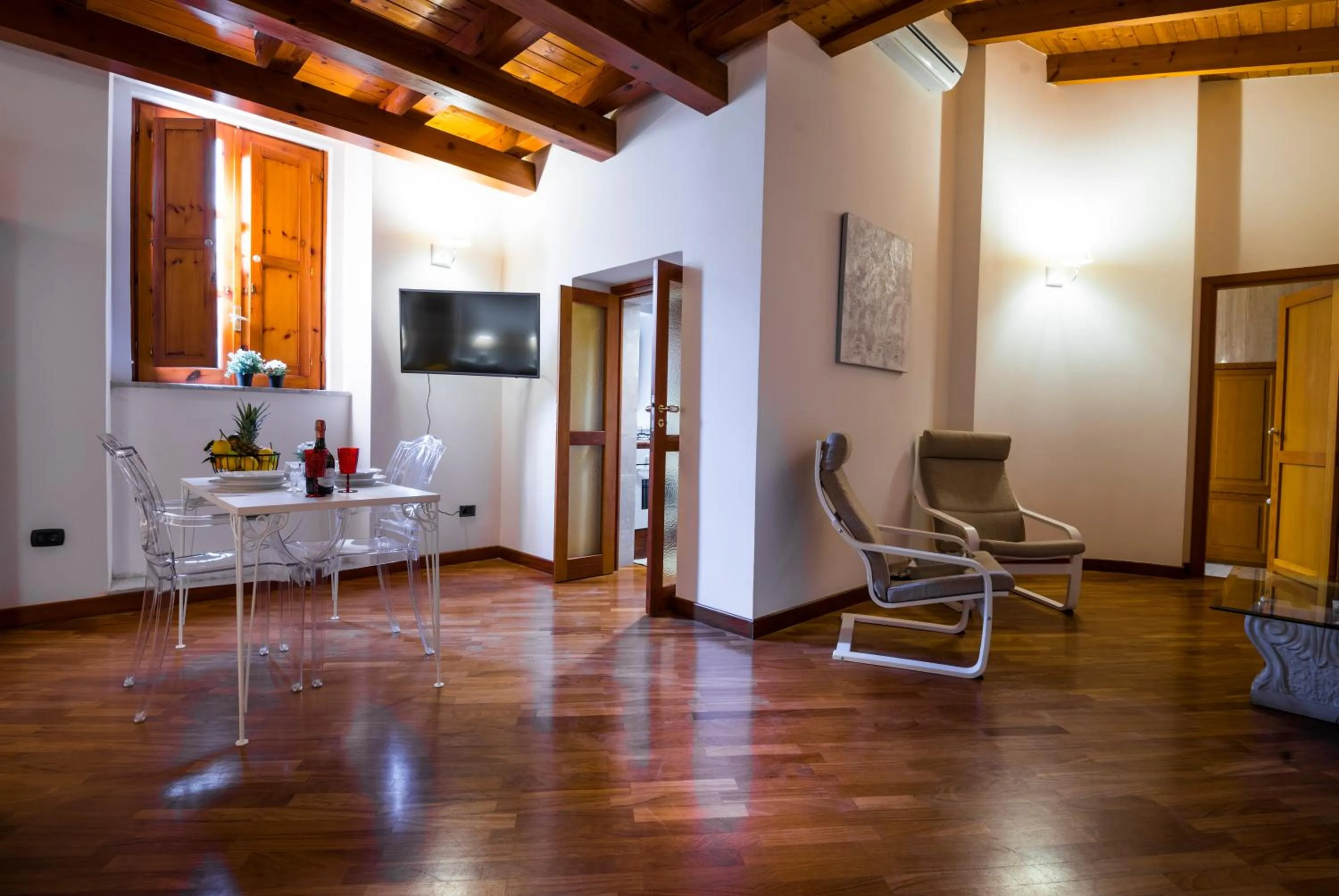 Photo of the whole room in La Casa di Ilde al Duomo - Ortigia Holidays