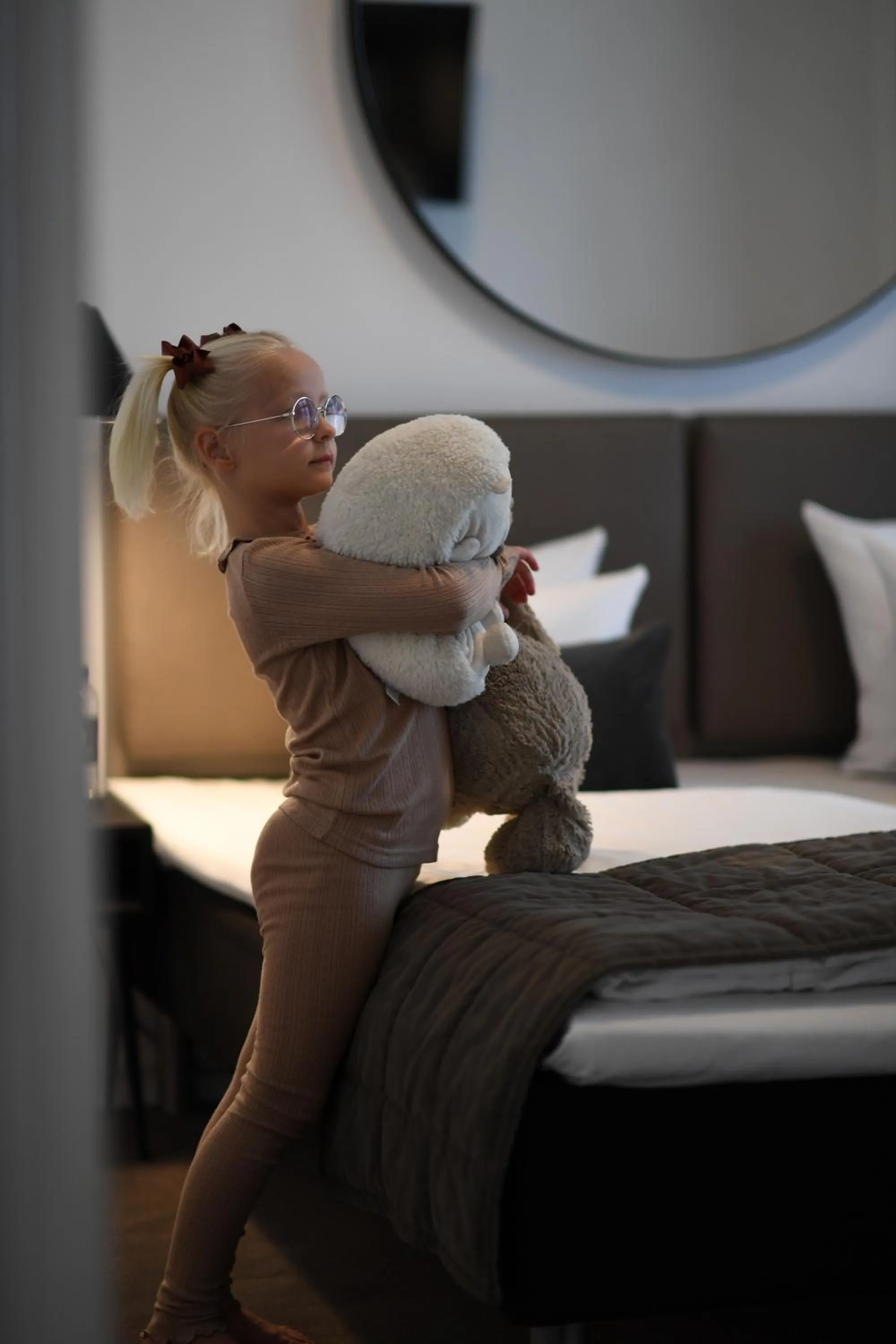 Bed in Best Western Hotel Hebron