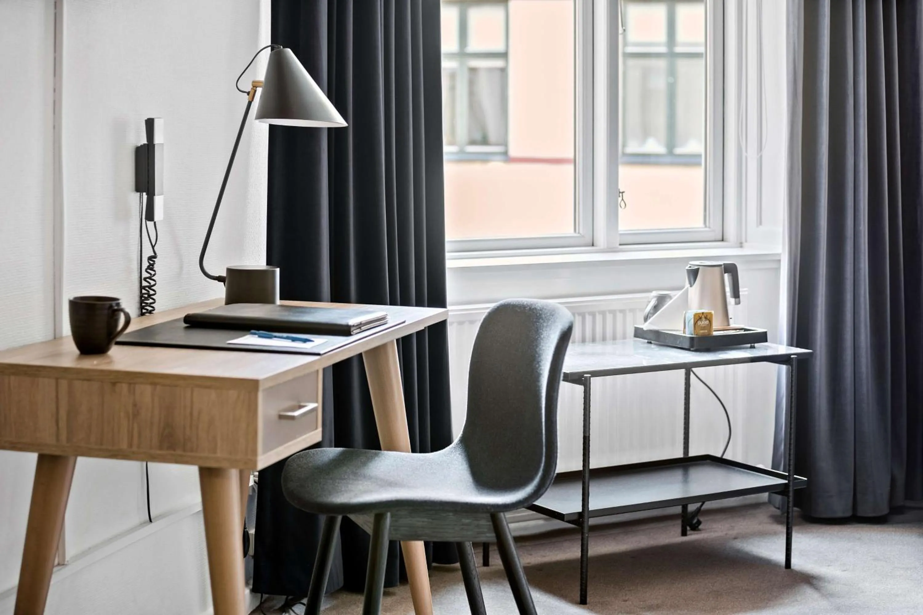 Bedroom in Best Western Hotel Hebron