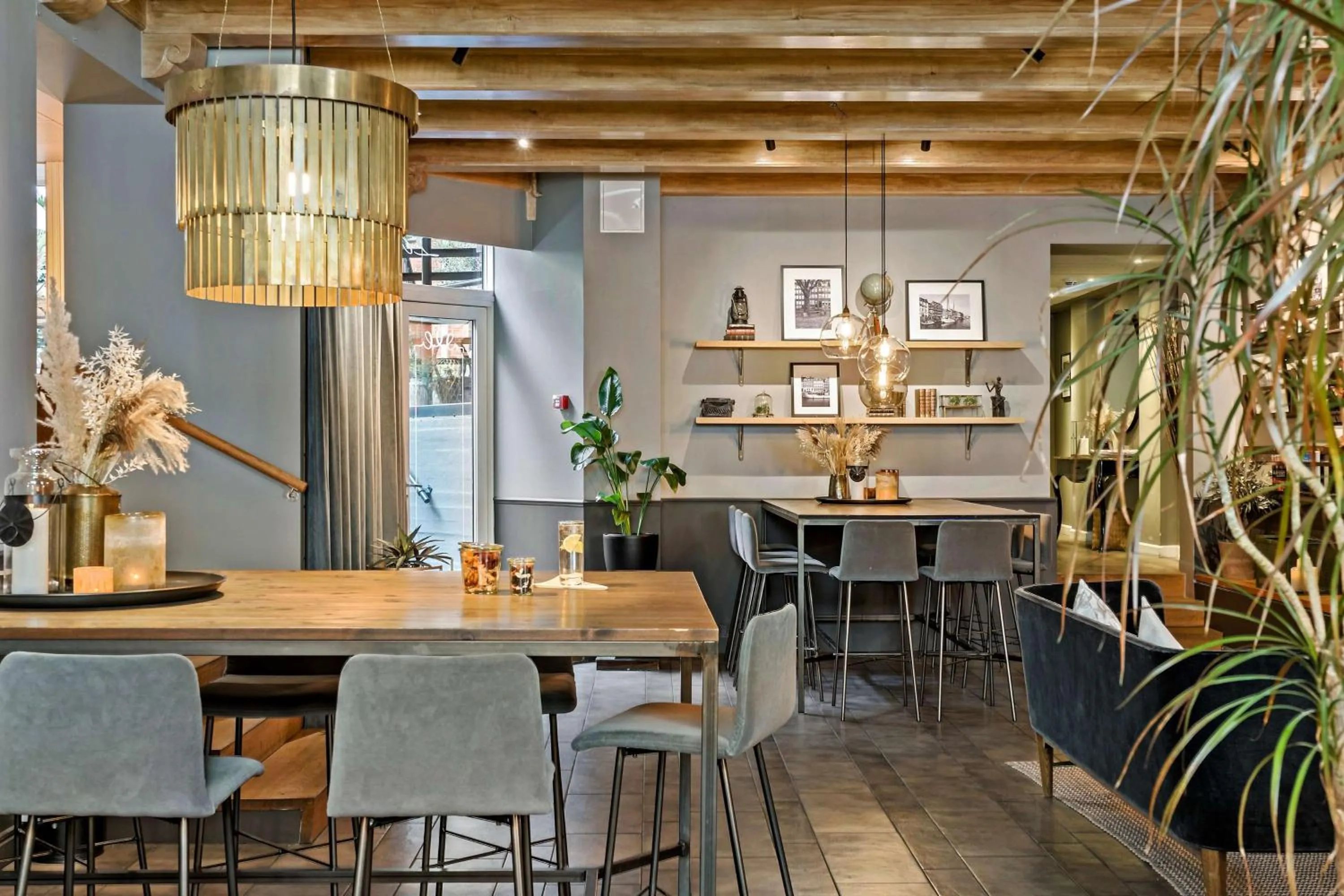 Lounge or bar in Best Western Hotel Hebron