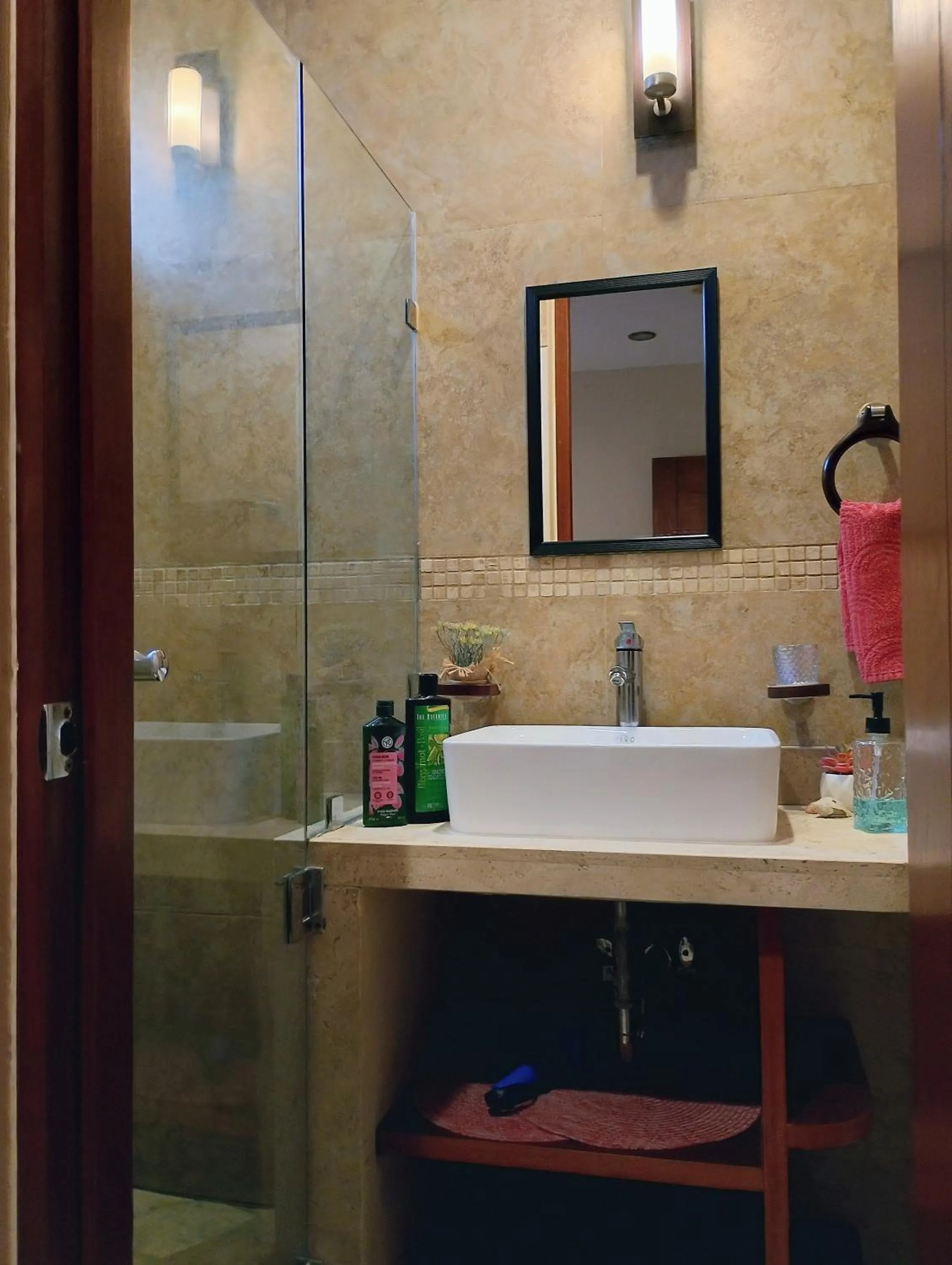 Bathroom in Bed and Breakfast Pecarí