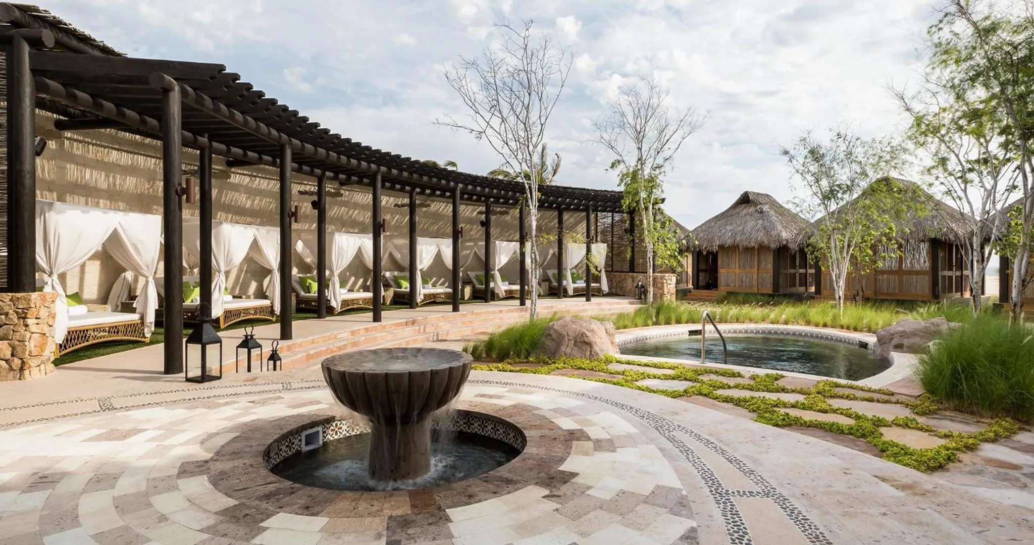 Bed in Grand Solmar Pacific Dunes Resort, Golf & Spa