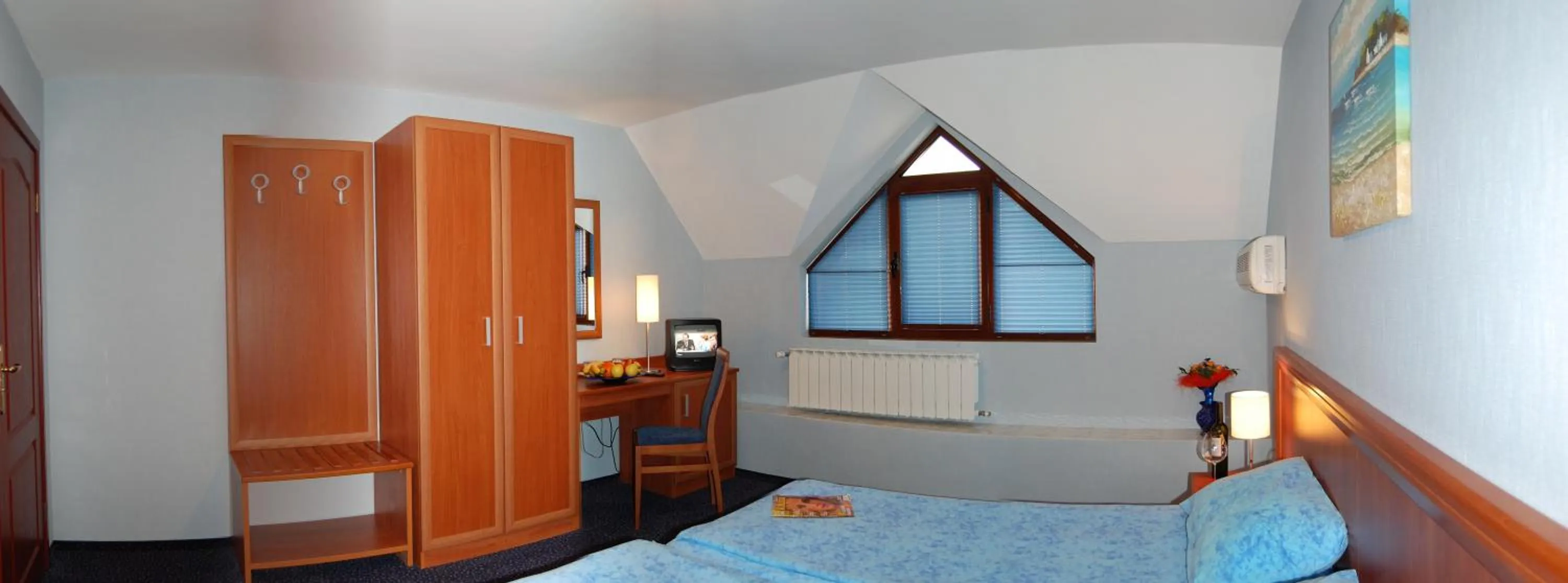 Bedroom, Bed in Hotel Kibella