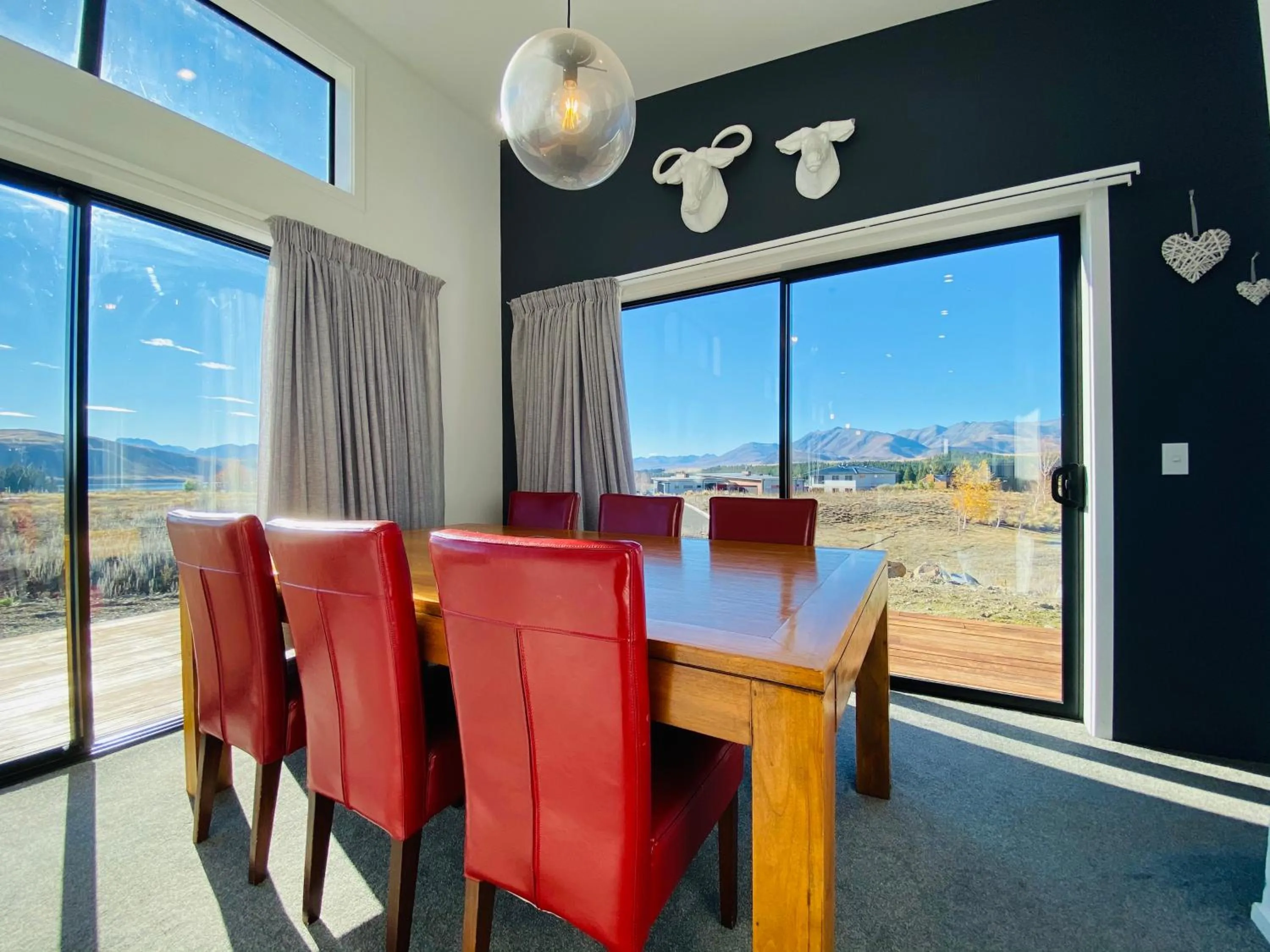 Dining area in Flat White