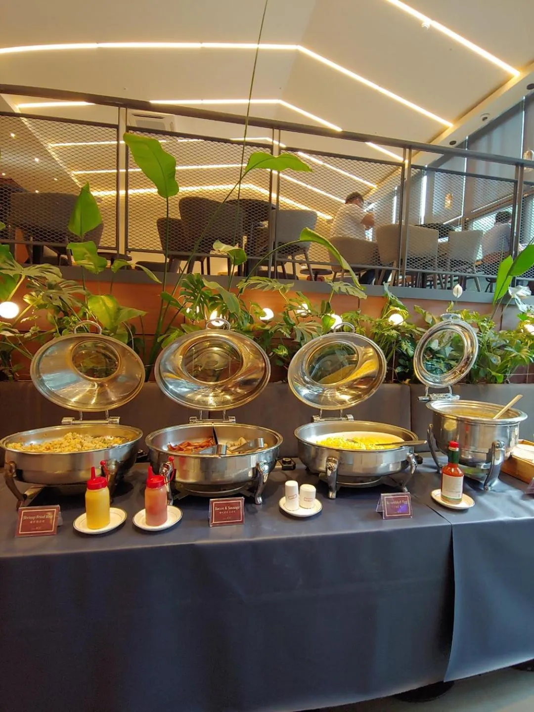 Food and drinks in Hotel Icc