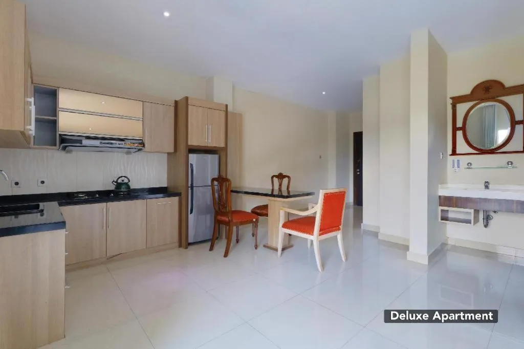 Kitchen or kitchenette in Mutiara Suites