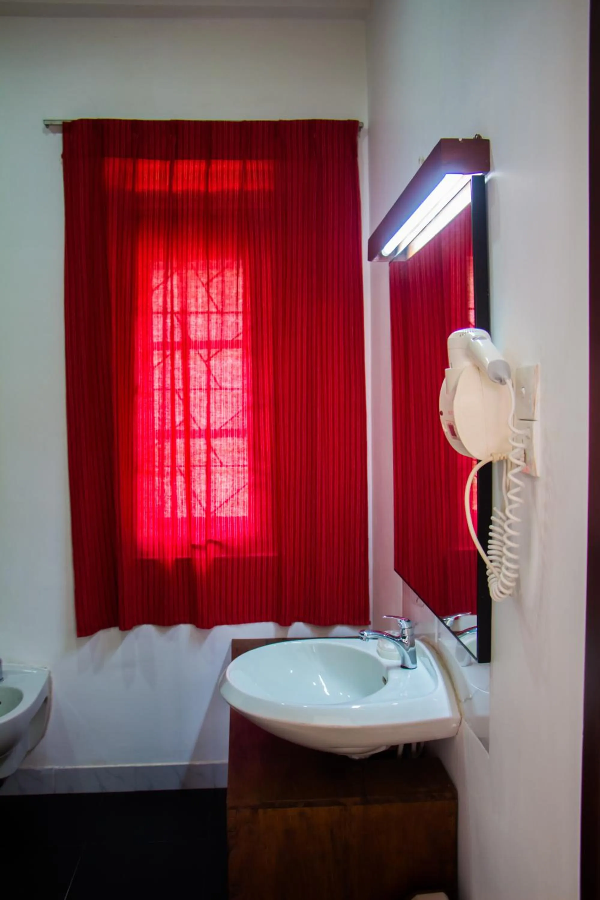 Bathroom, Bed in Hotel La Felicita