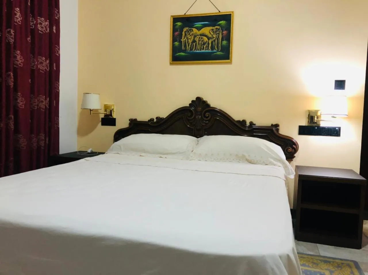 Bed in Hotel La Felicita