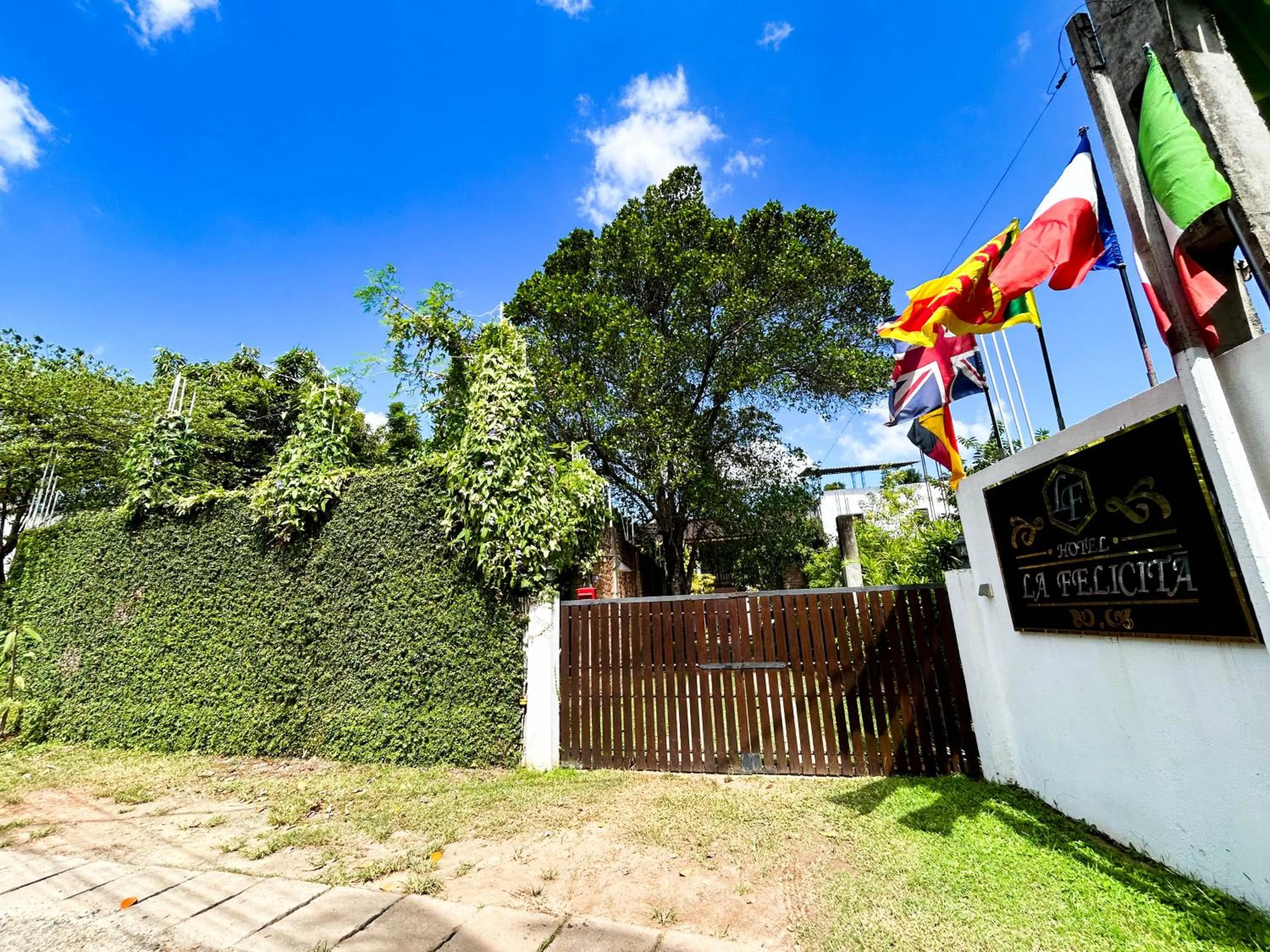 Property building in Hotel La Felicita