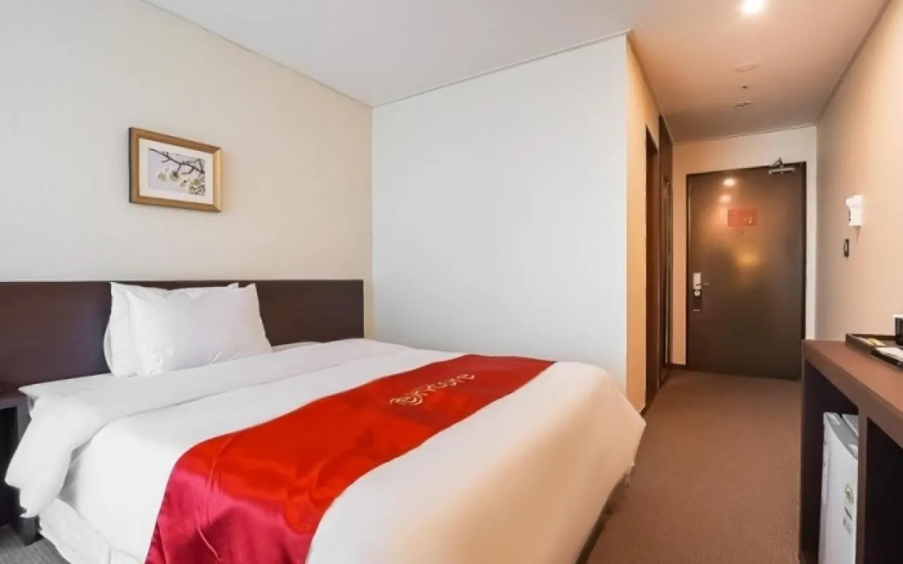 Ramada Encore by Wyndham Pyeongtaek