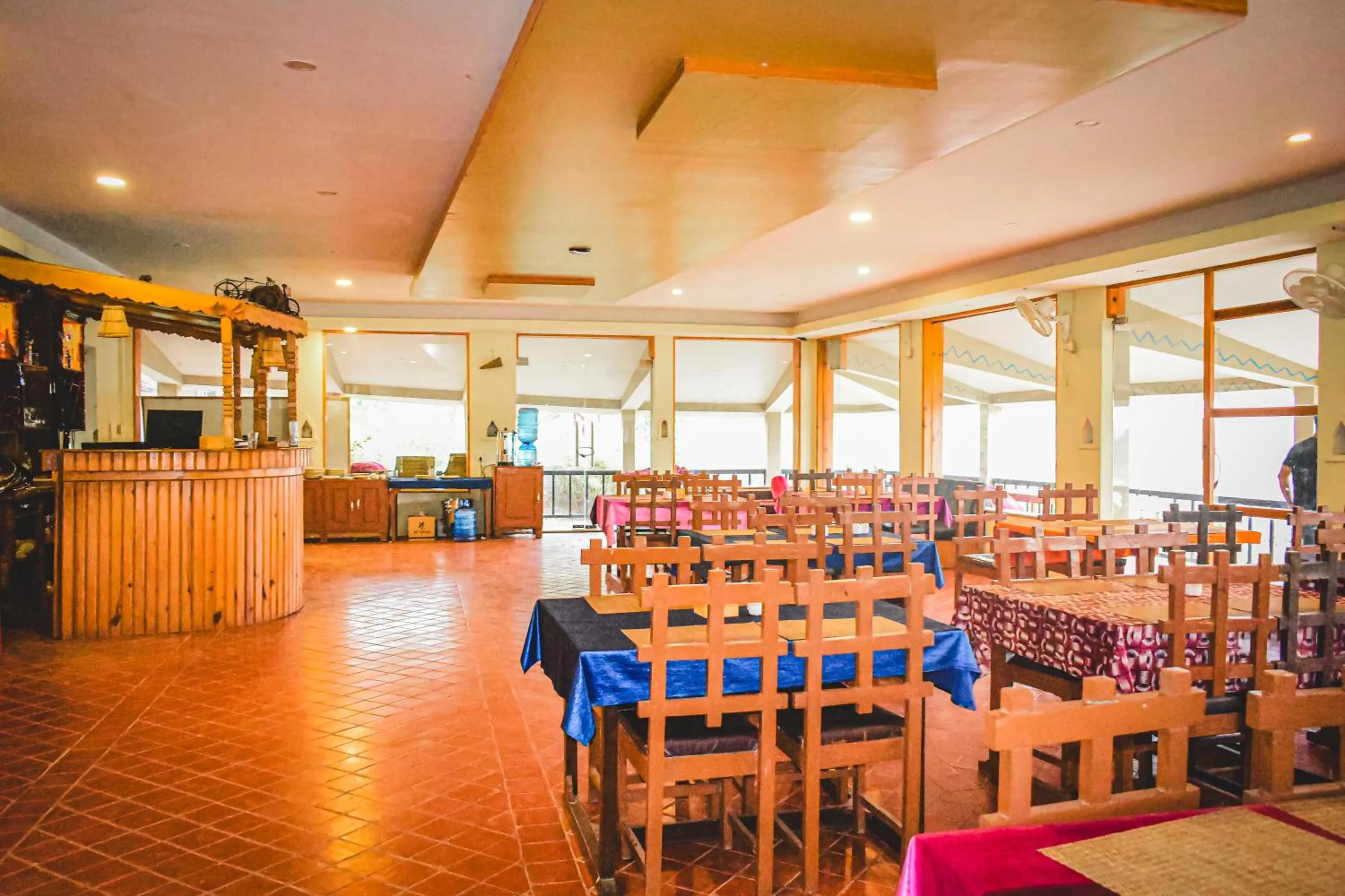 Restaurant/places to eat in Chitwan Riverside Resort