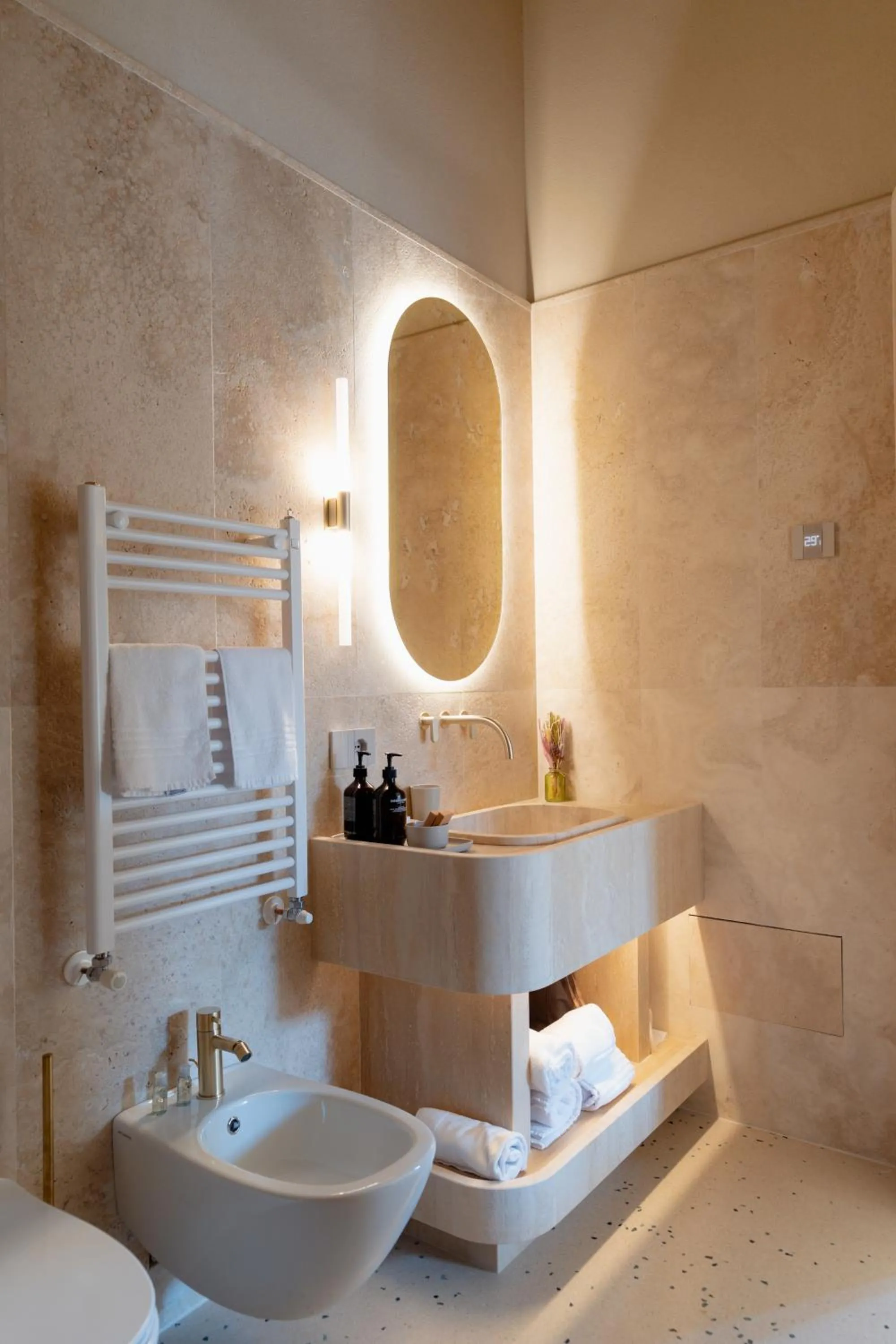 Bathroom in Palazzo Del Duca Hotel & Restaurant