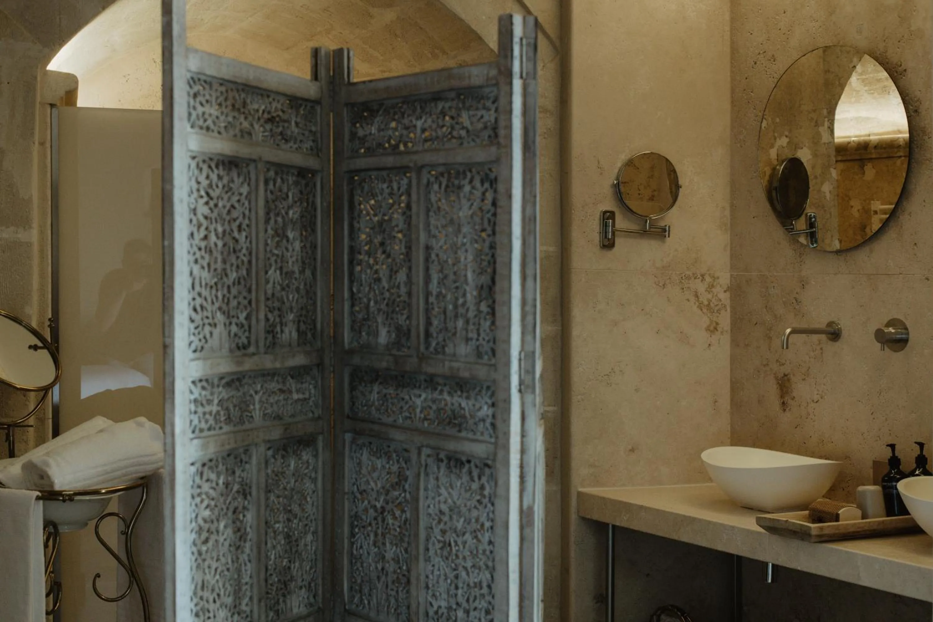 Bathroom in Palazzo Del Duca Hotel & Restaurant