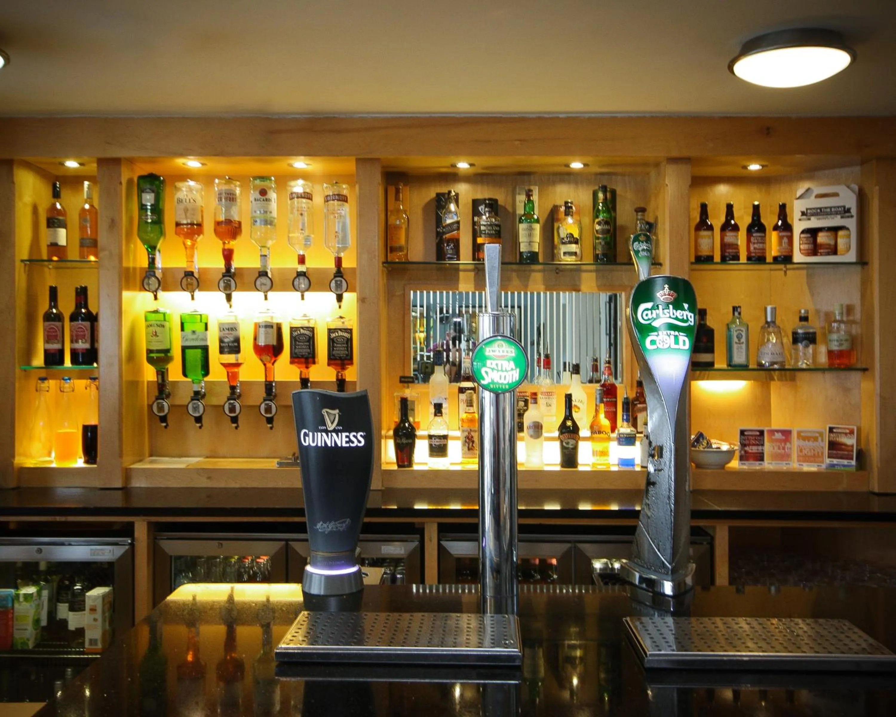 Lounge or bar in The Dolby Hotel Liverpool - Free city centre parking