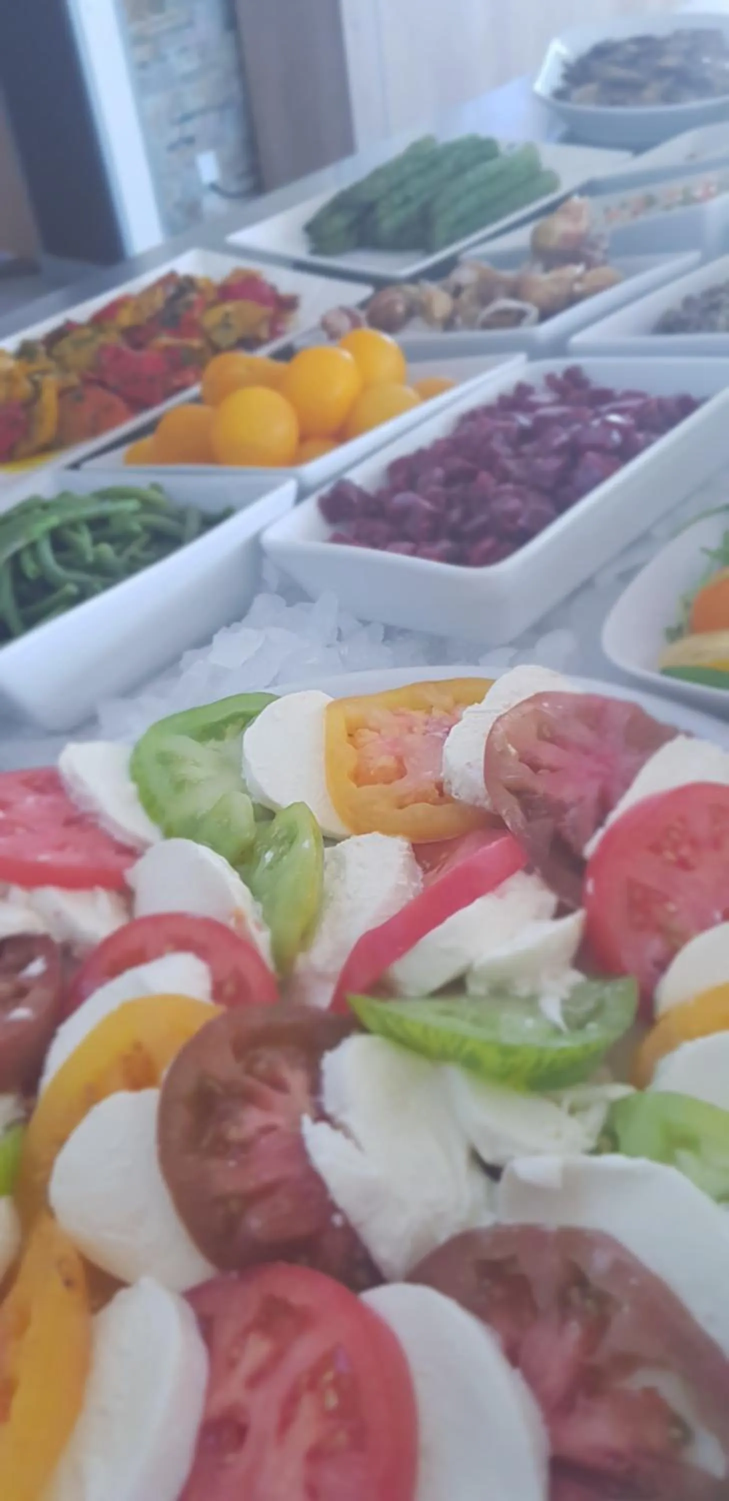 Restaurant/places to eat in The Originals City Hôtel Marseille Aéroport