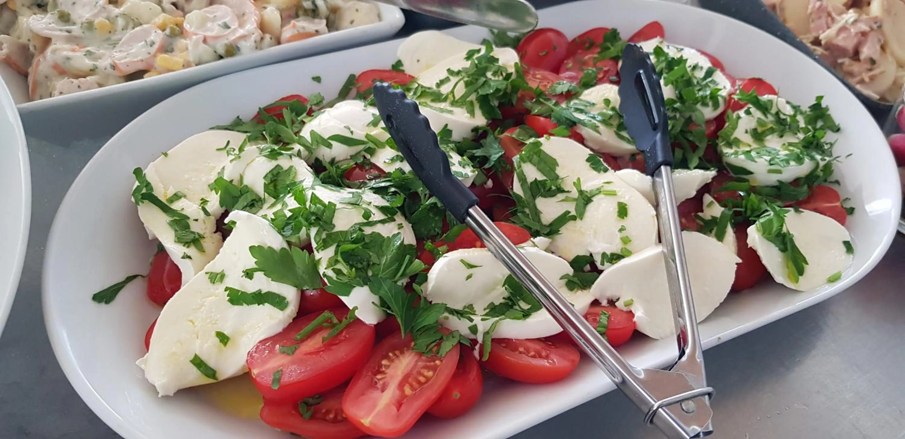 Dinner in The Originals City Hôtel Marseille Aéroport