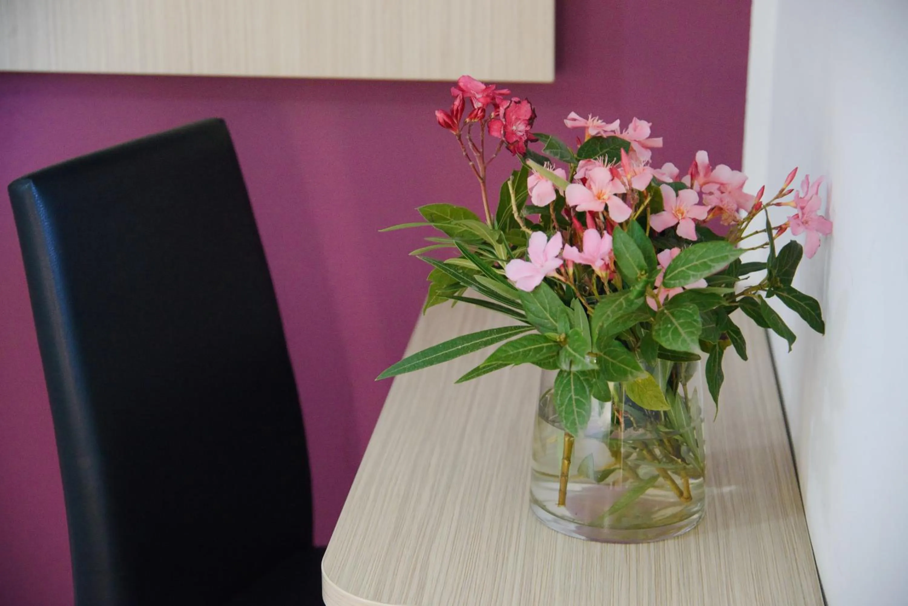 Decorative detail in Villa Martégale Hôtel Restaurant