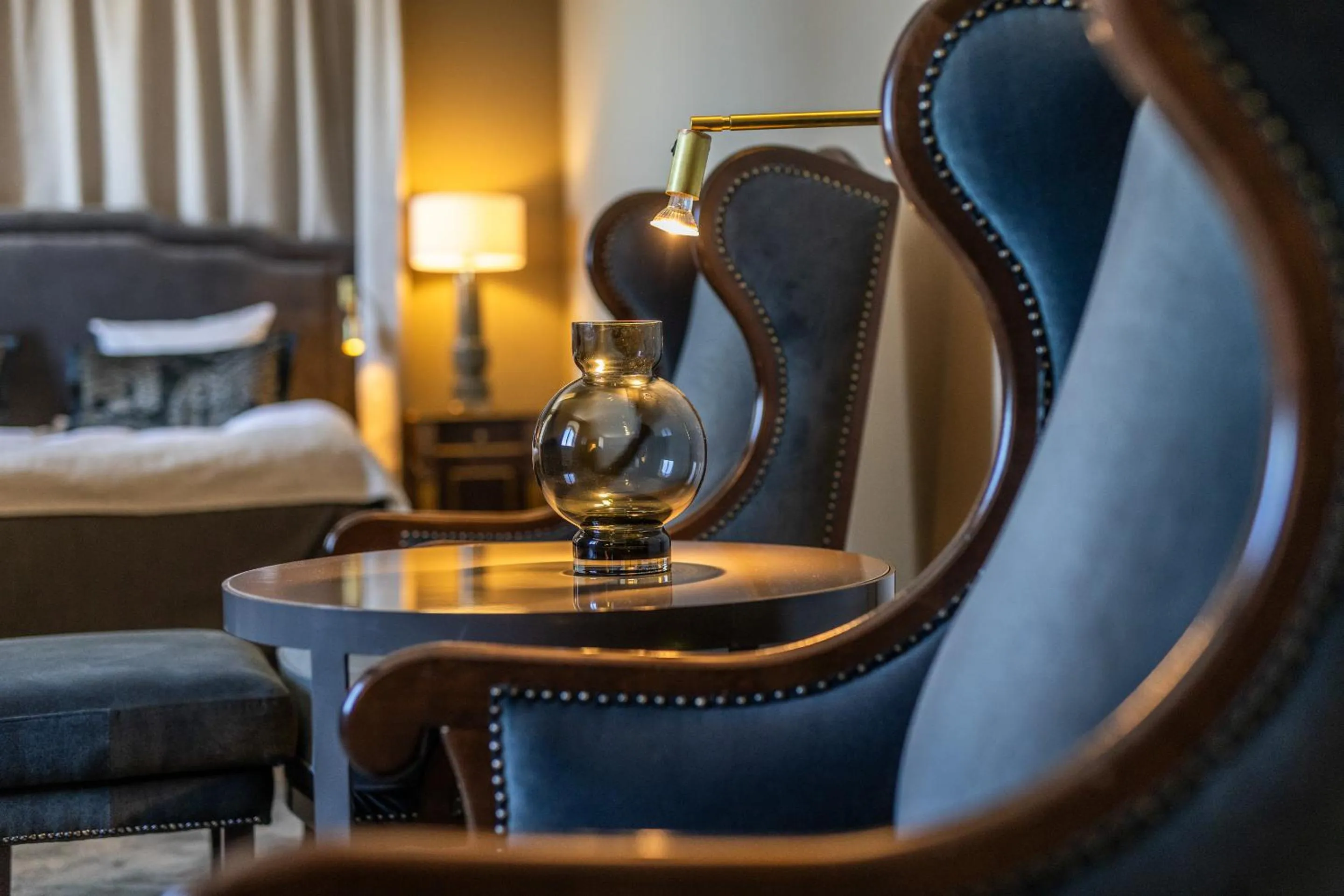 Seating area, Bed in Hotel Royal