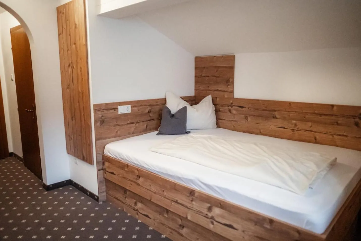 Bed in Pension Singer