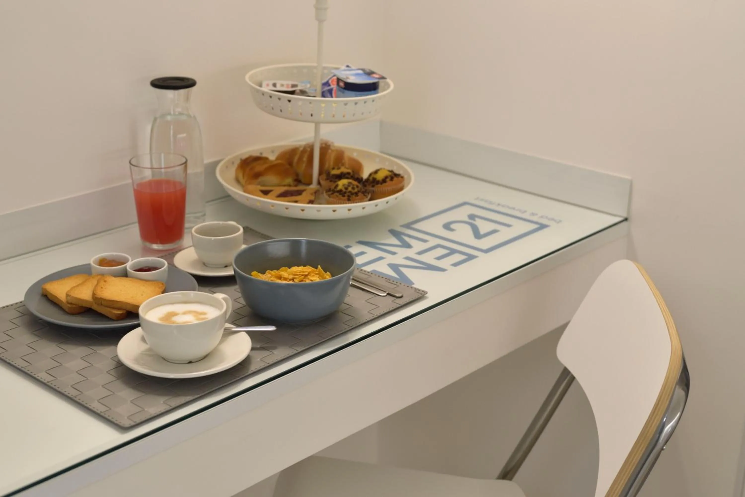 Italian breakfast in B&B EMME21