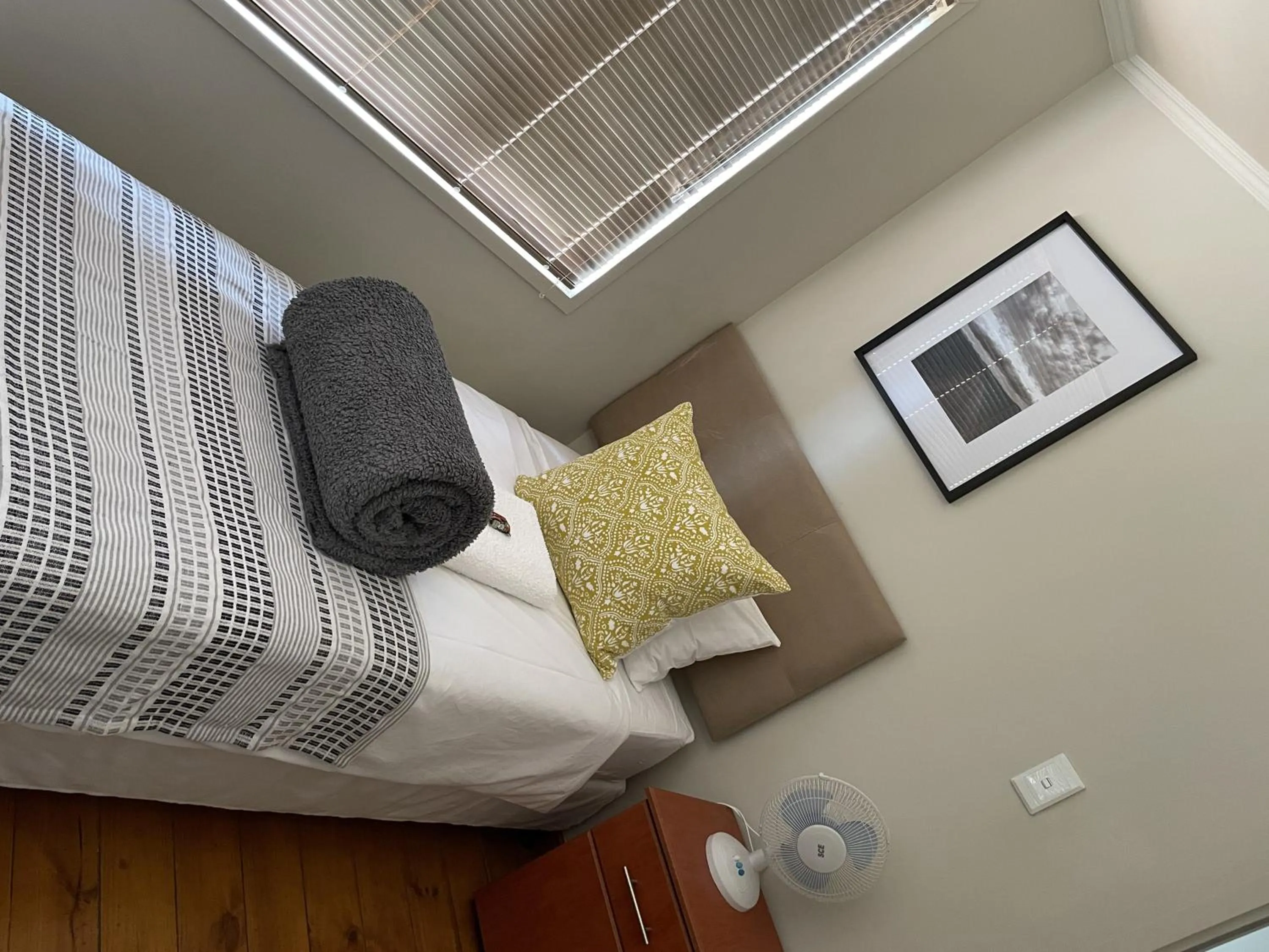 Bed in Klein Karoo Game Lodge