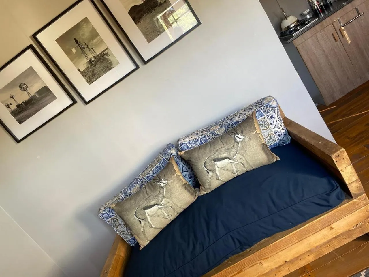 Living room in Klein Karoo Game Lodge