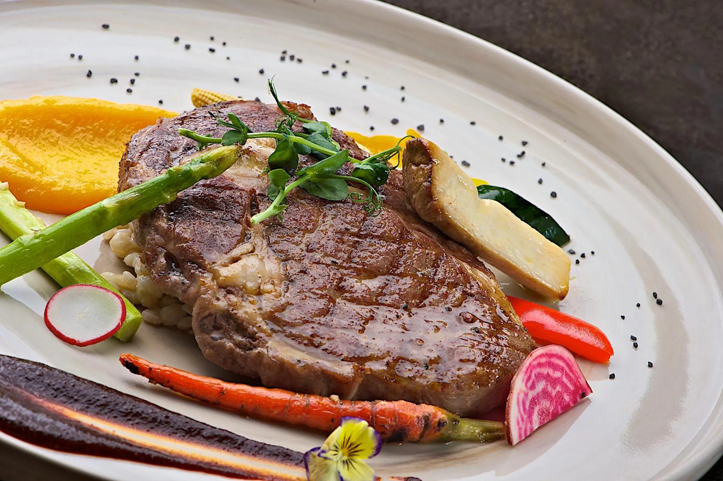 Restaurant/places to eat in The Gaya Hotel