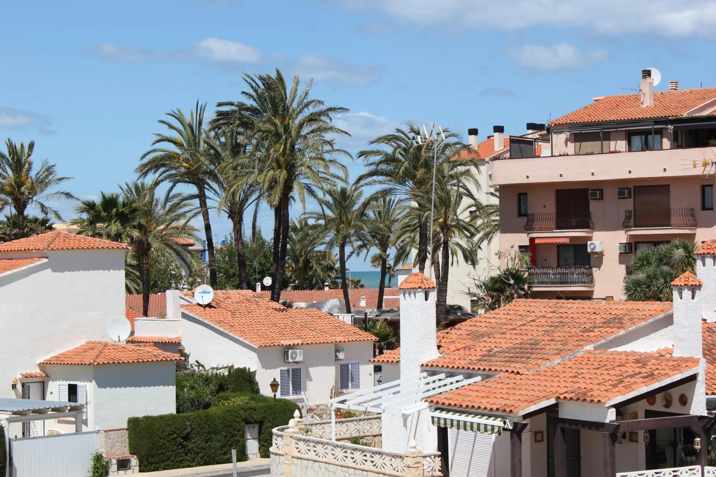 Photo of the whole room in Apartamento Orange