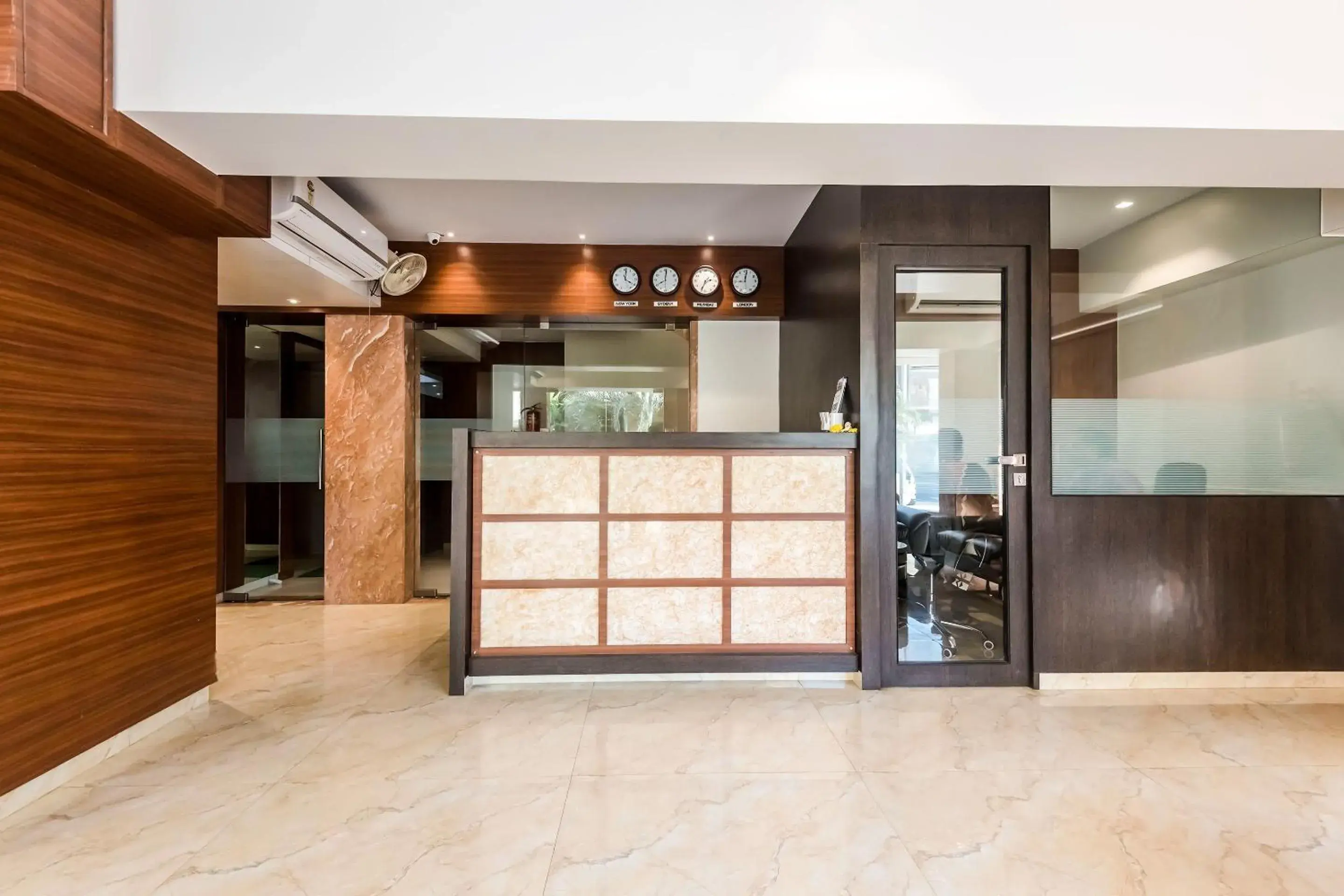 Capital O Hotel Konar Inn Capital O Hotel Konar Inn