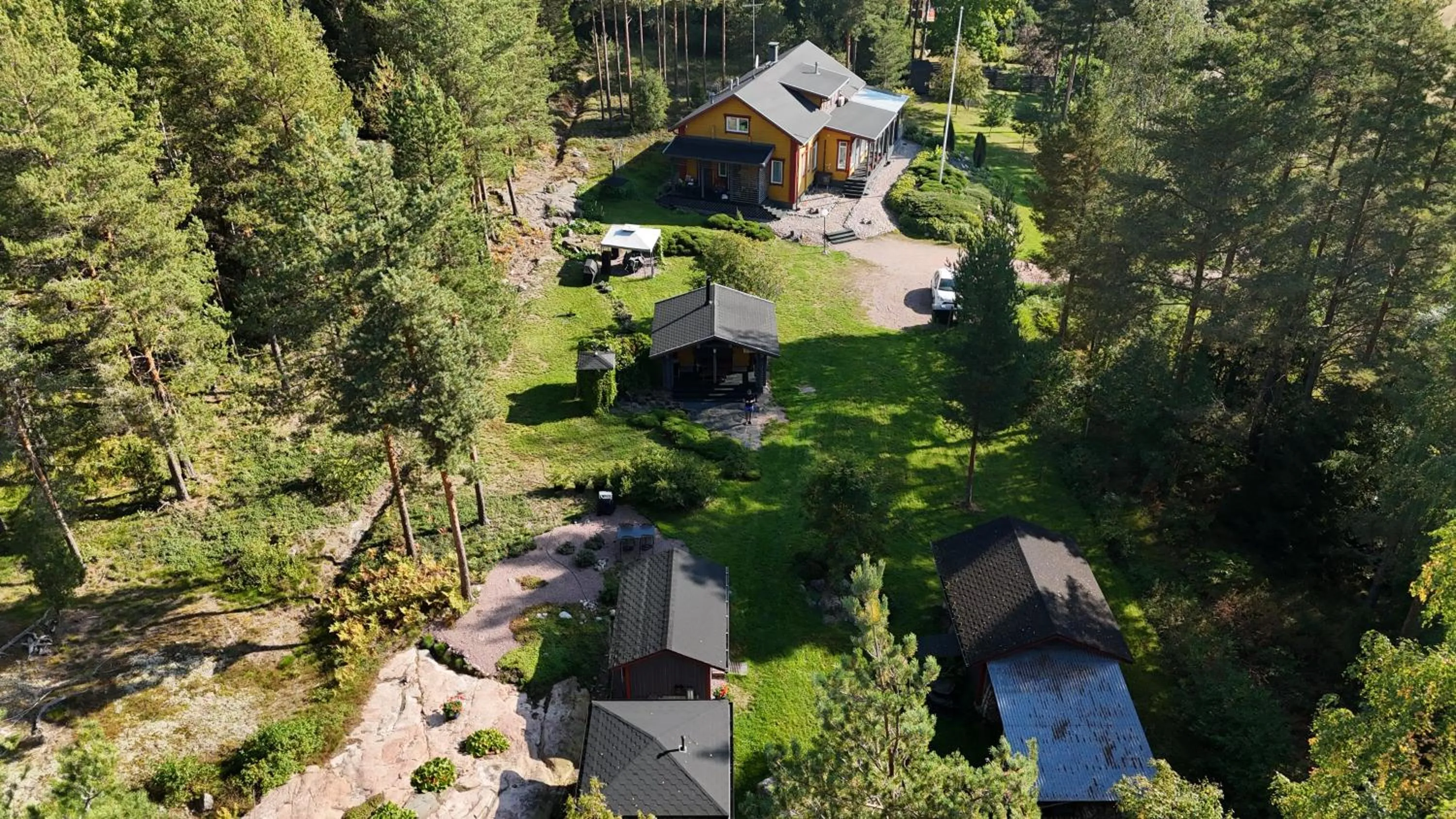 Property building in Leena's B&B