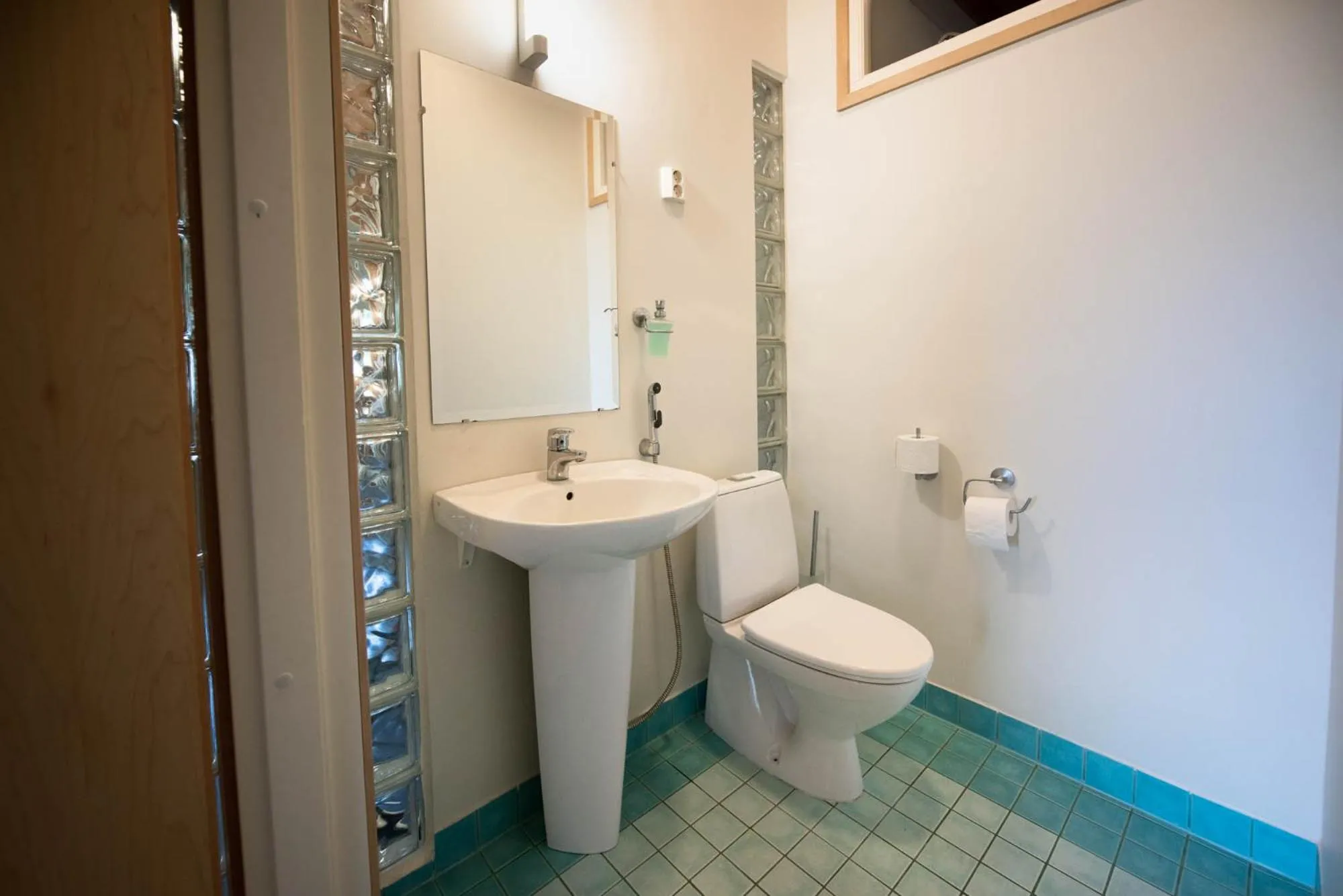 Toilet in Leena's B&B