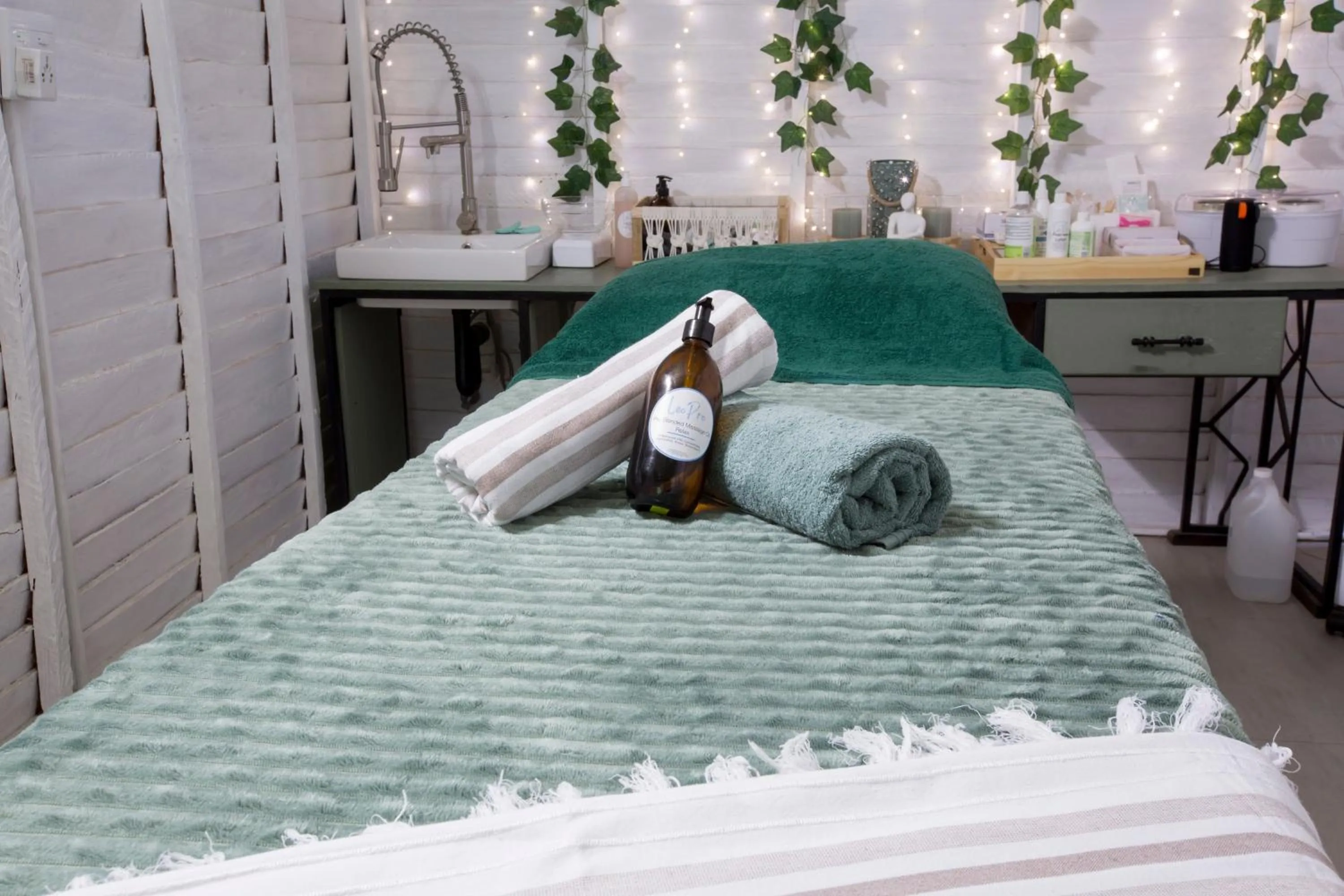 Massage, Bed in Livingstone Lodge