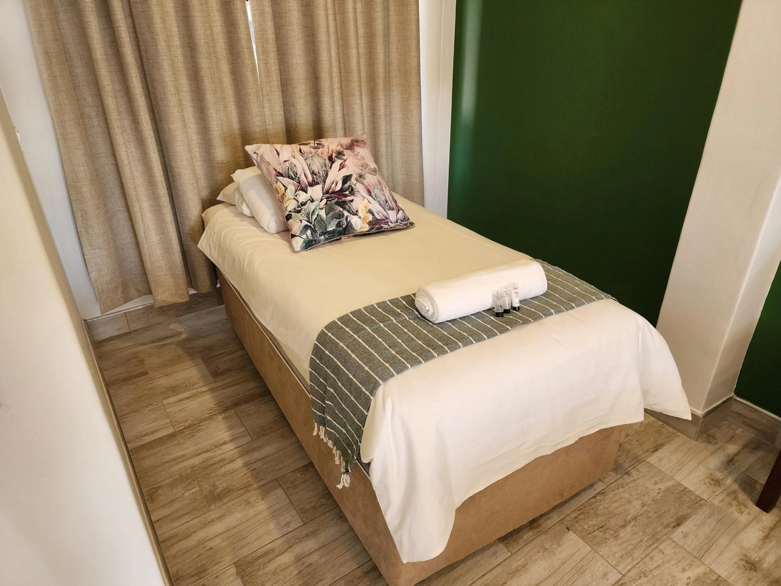 Bed in Livingstone Lodge