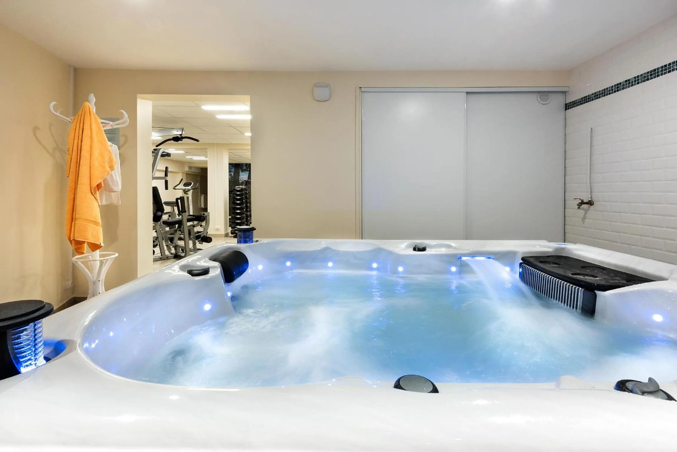 Hot Tub in Domaine du Bois des Anges