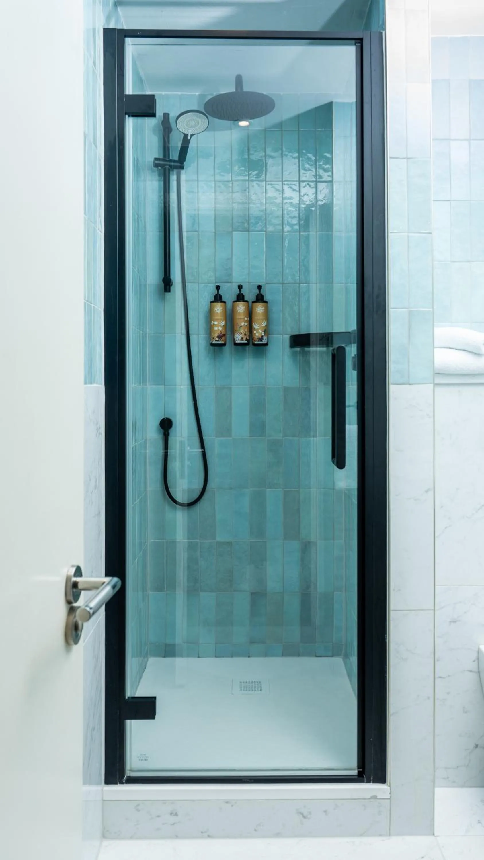 Bathroom in The Fleet