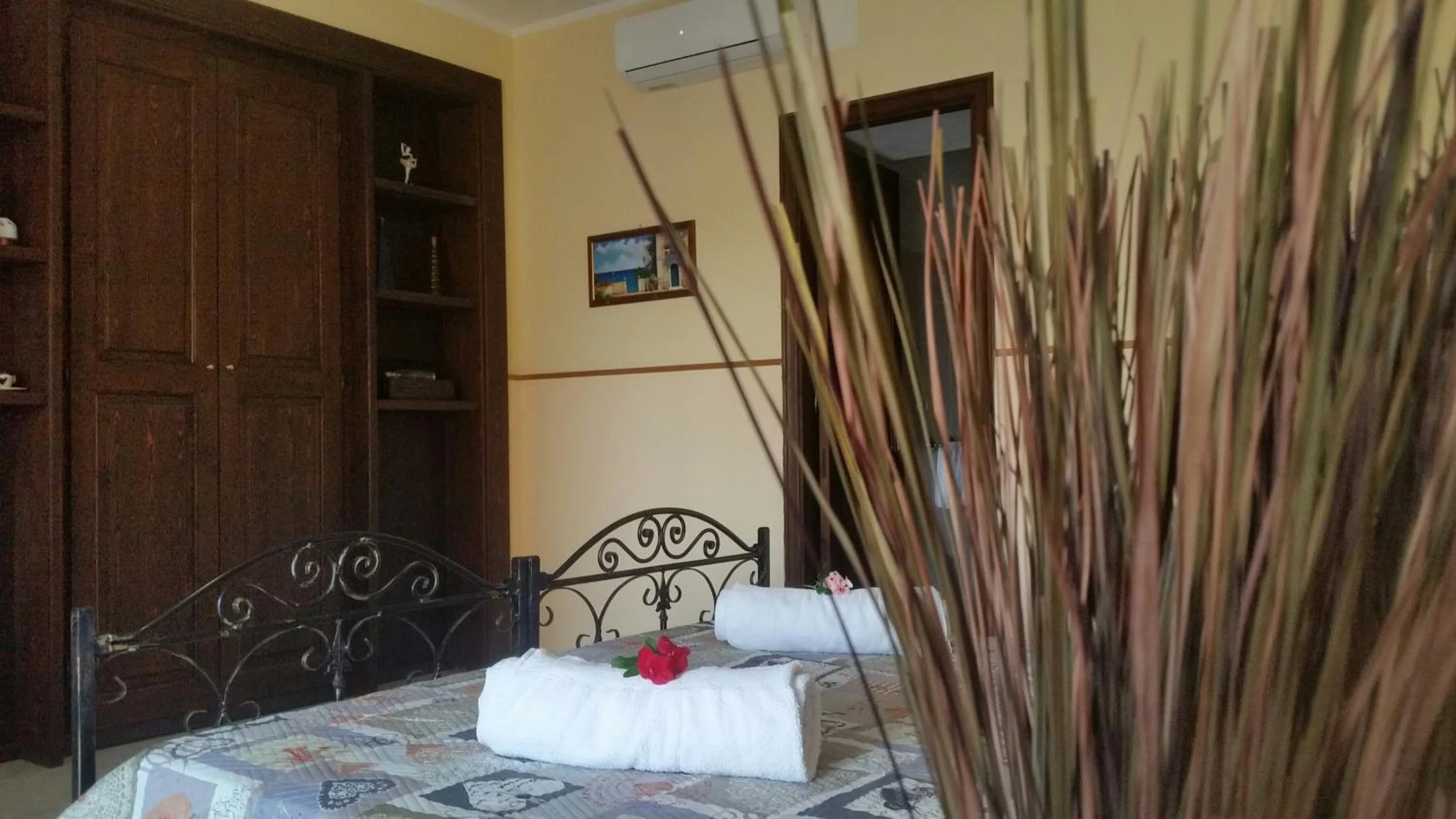 Double or Twin Room in Villa Laura Apartment
