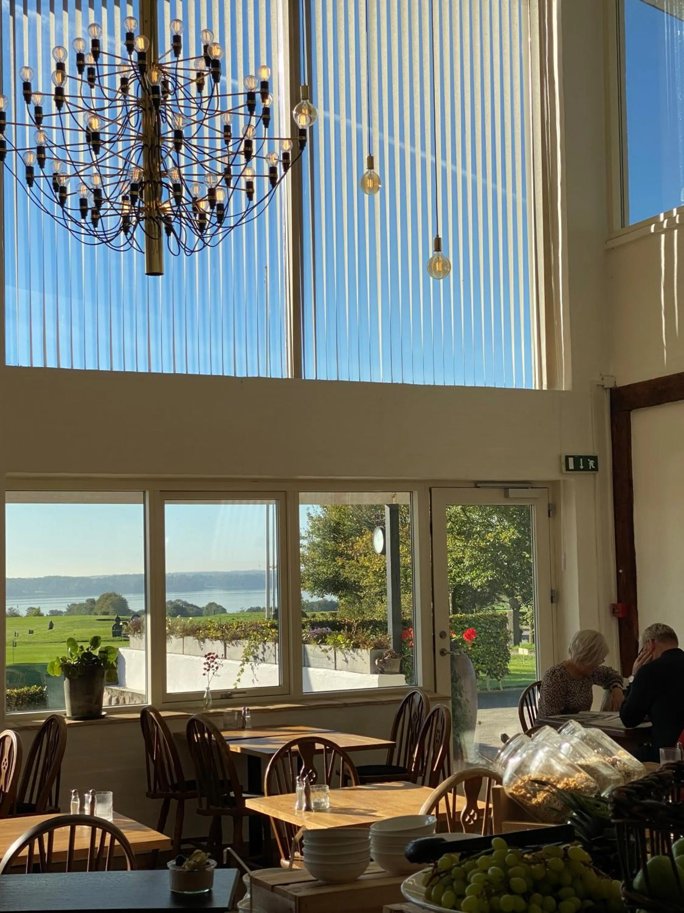 Restaurant/places to eat in Benniksgaard Hotel