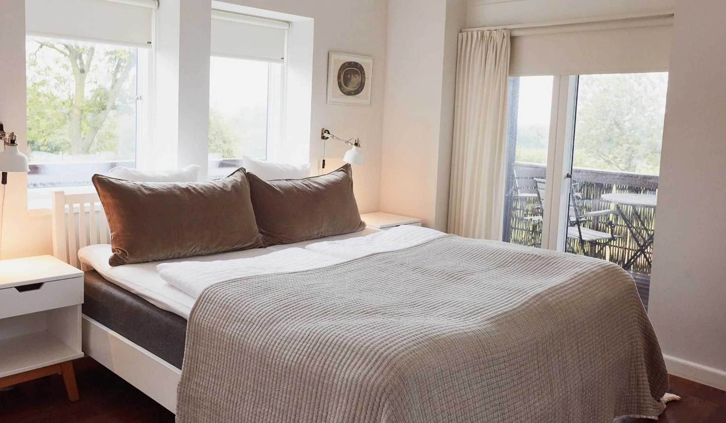 Bed in Benniksgaard Hotel