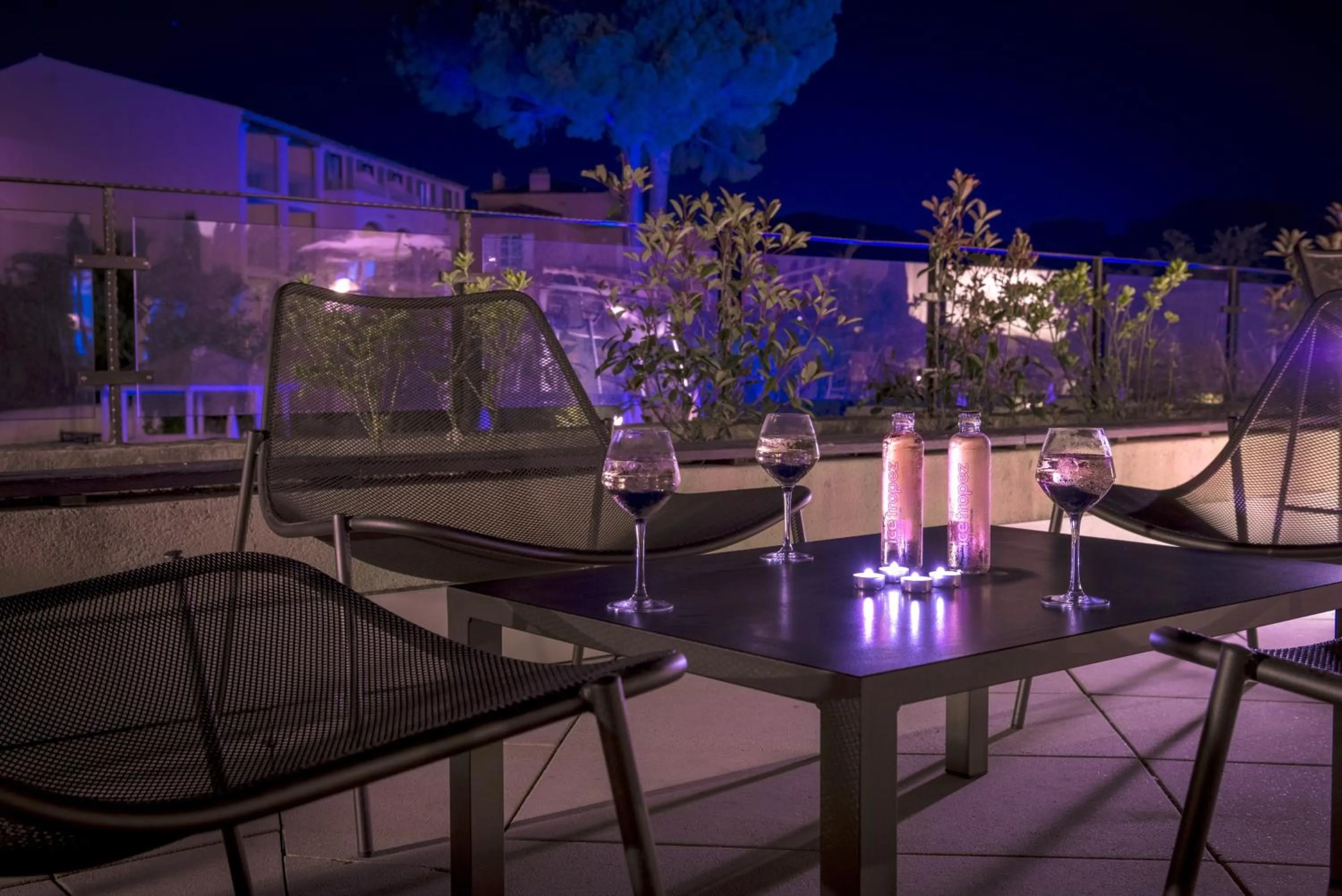 Patio in Hôtel Les Jardins De Sainte-Maxime