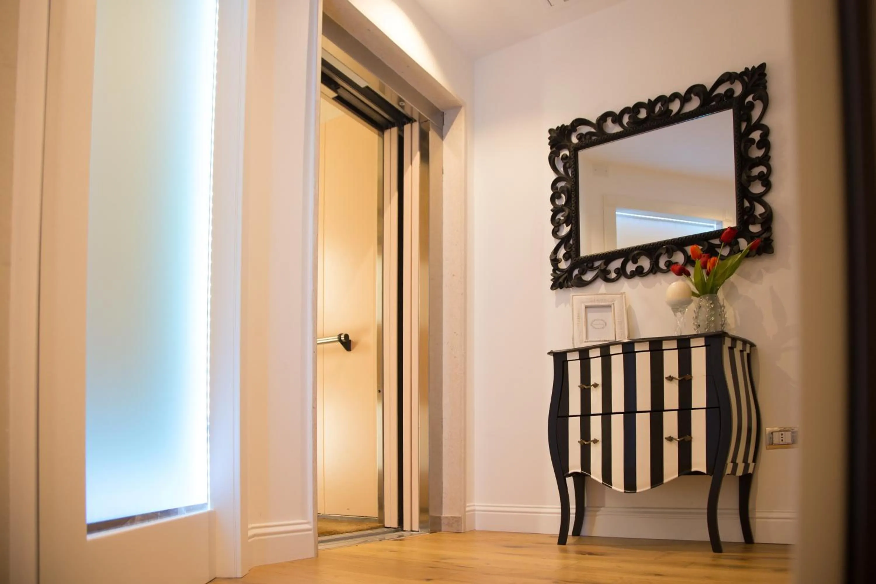 Communal lounge/ TV room in Antico Corso Charme