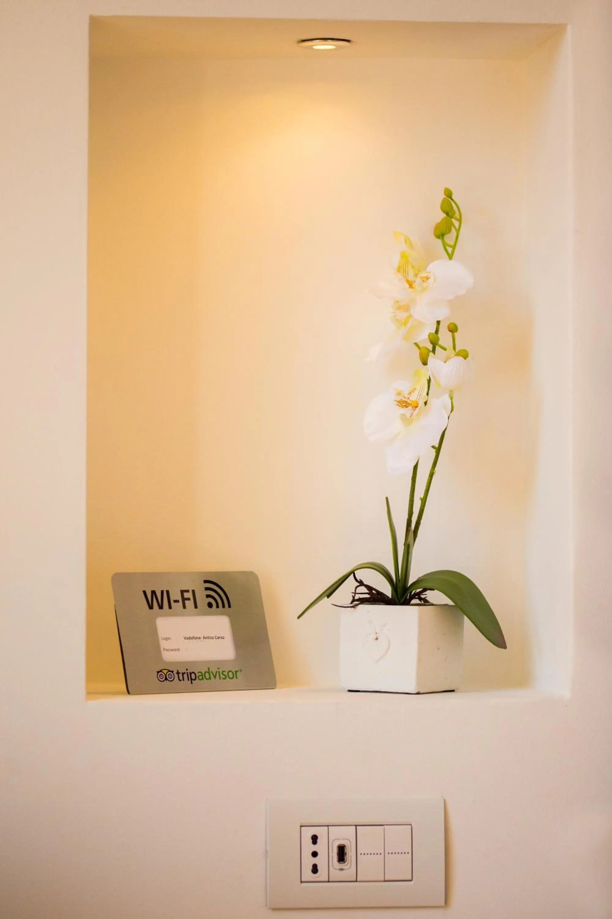 Property logo or sign in Antico Corso Charme