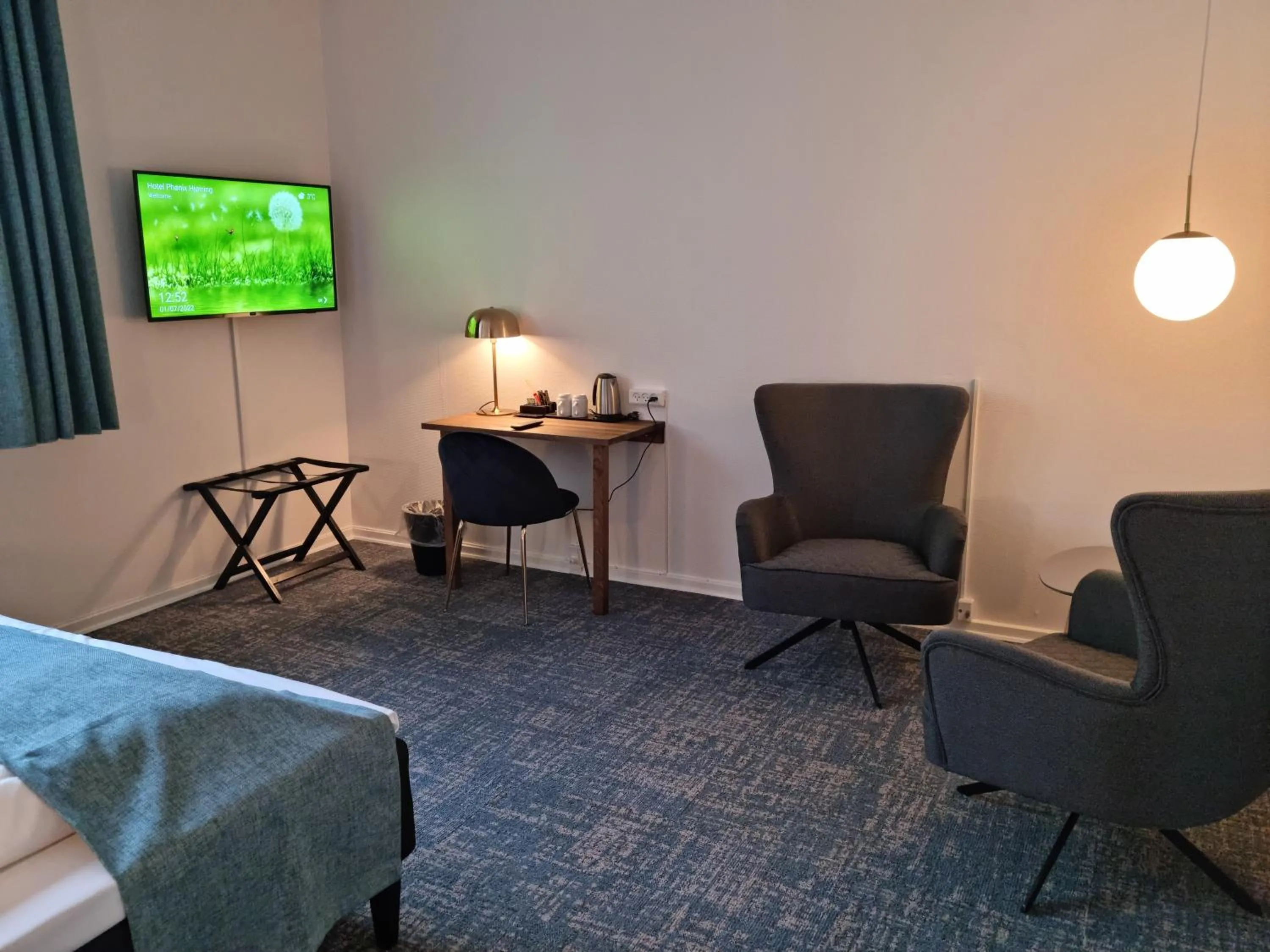 TV and multimedia in Hotel Phønix Hjørring