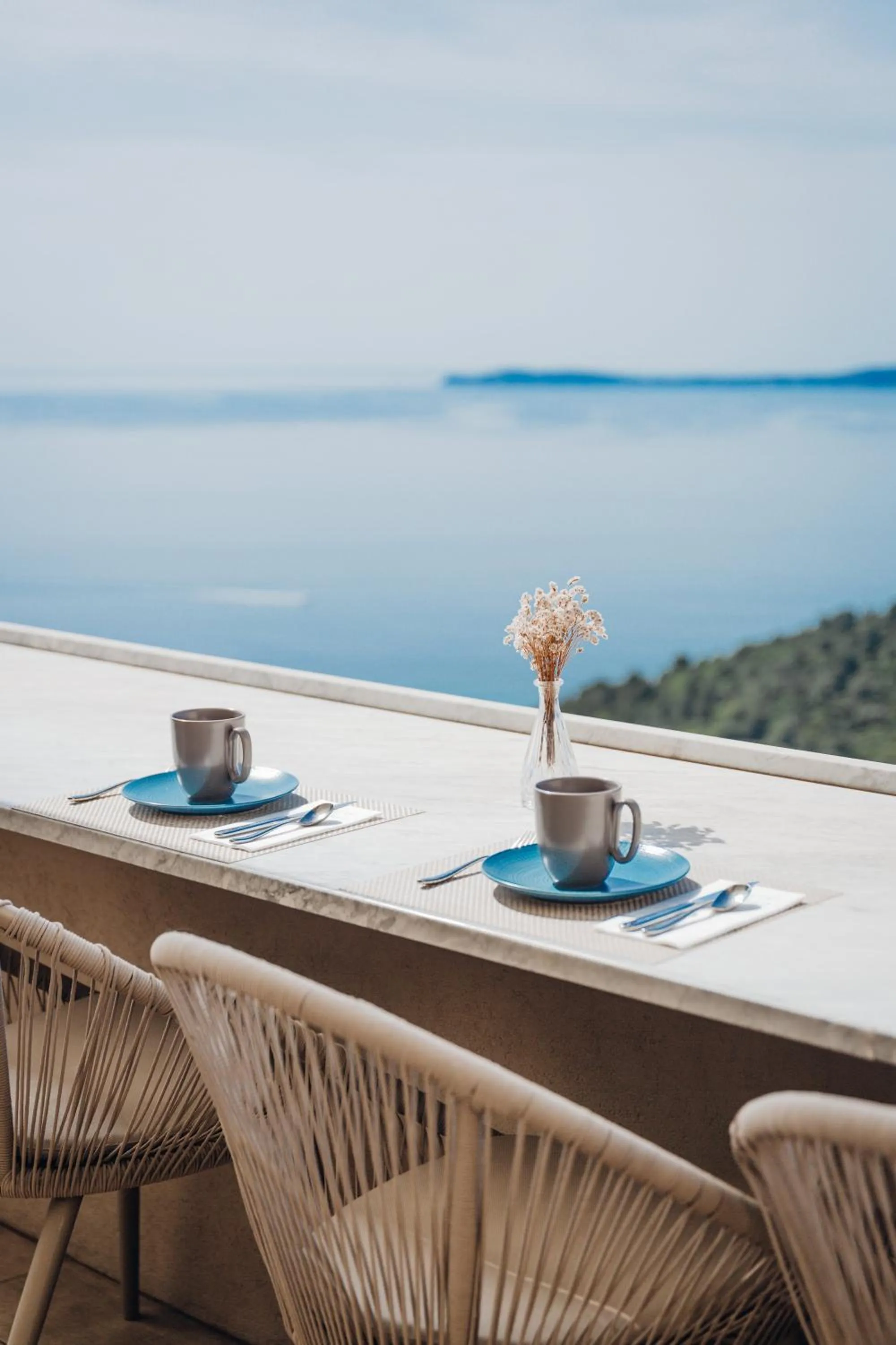 Patio in Hôtel La Villa Douce