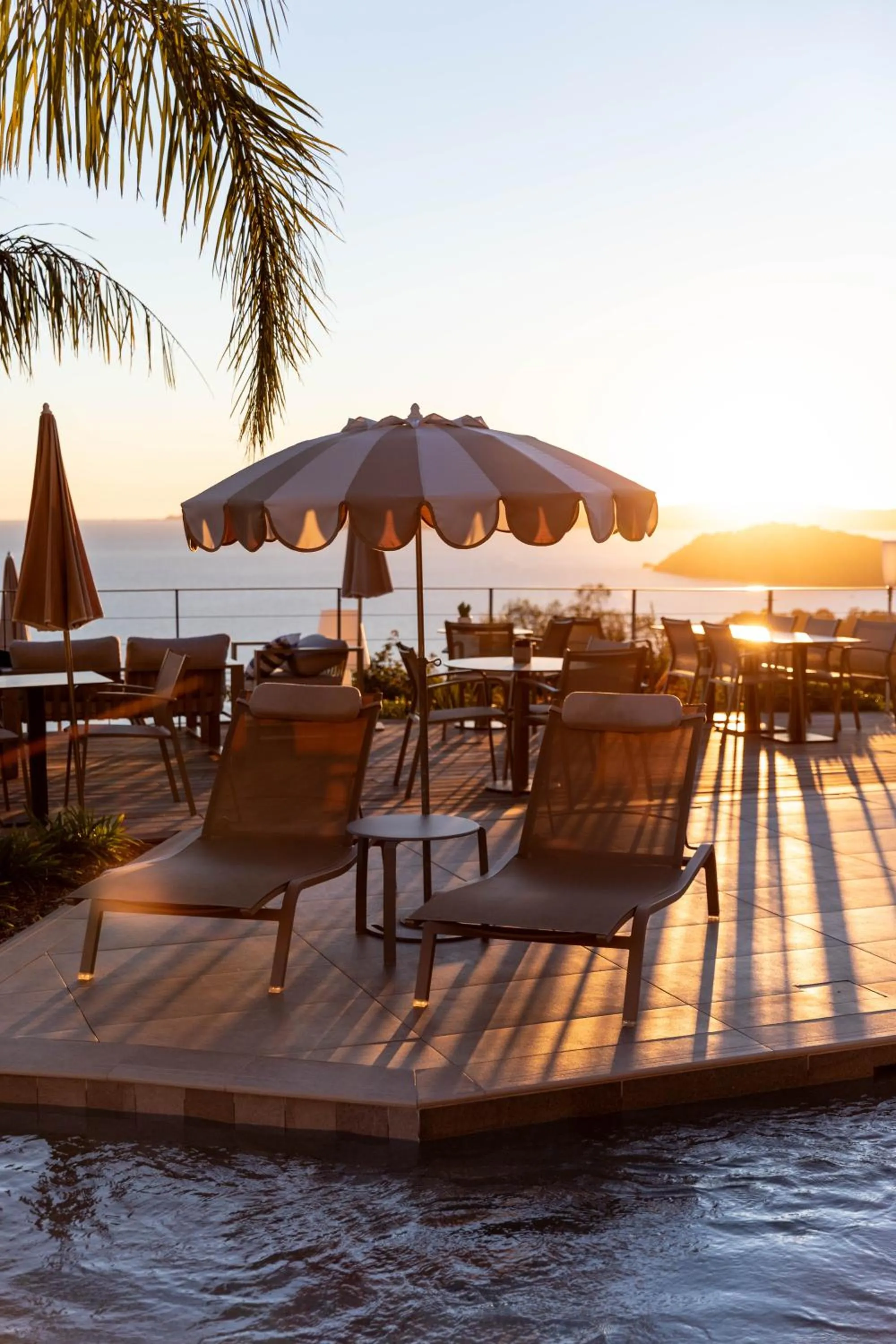 Swimming pool in Hôtel La Villa Douce