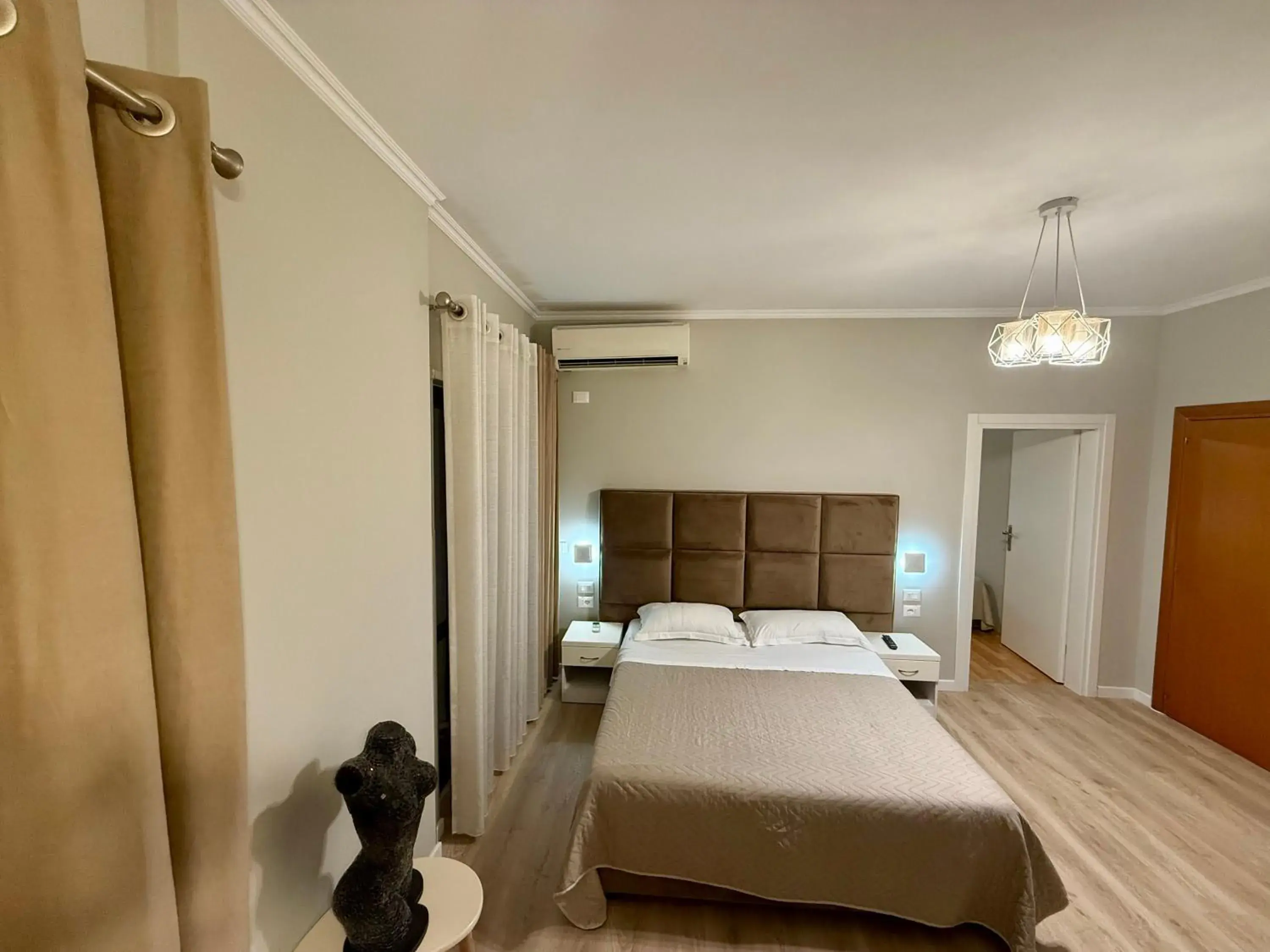 Superior Apartment in Hotel Dionis Rooms Superior Apartment in Hotel Dionis Rooms