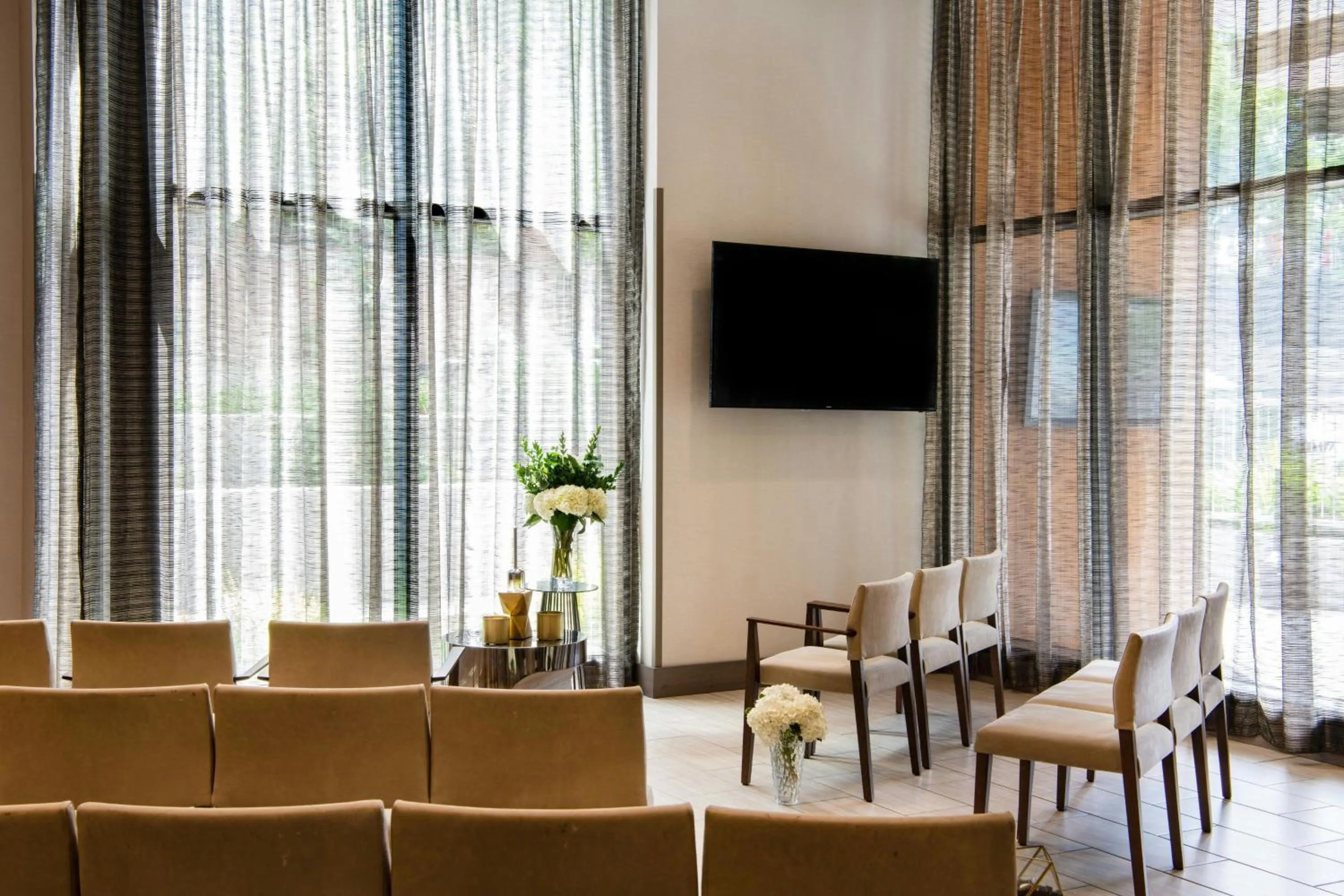 Banquet/Function facilities in AC Hotel by Marriott Seattle Bellevue/Downtown